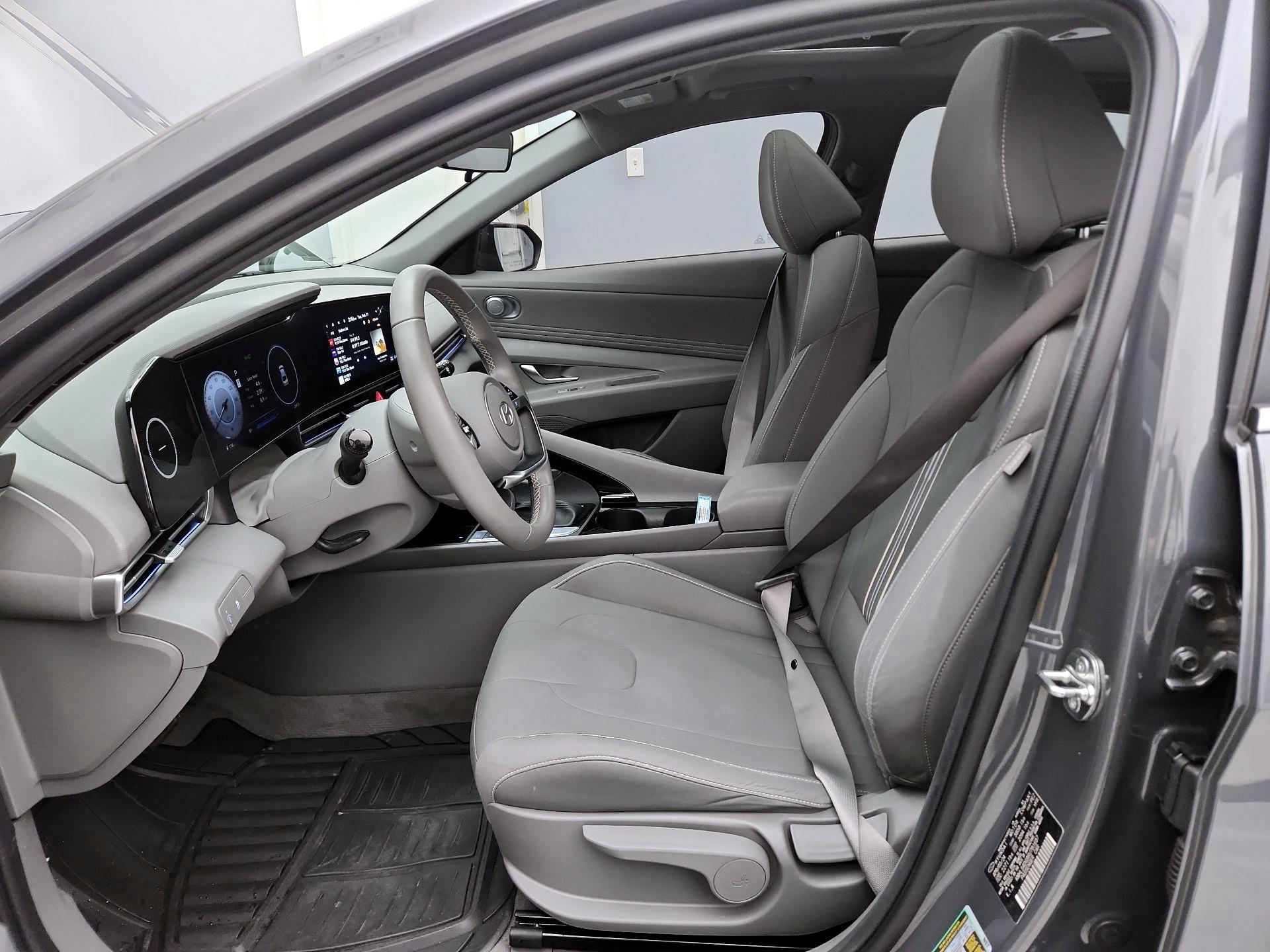 Thumbnail: 2024 Hyundai Elantra - 11