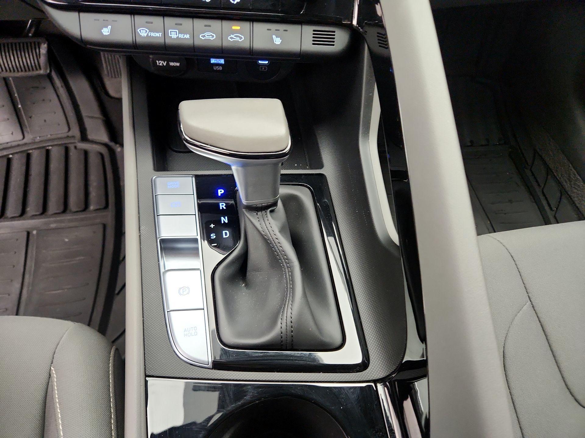 Thumbnail: 2024 Hyundai Elantra - 15