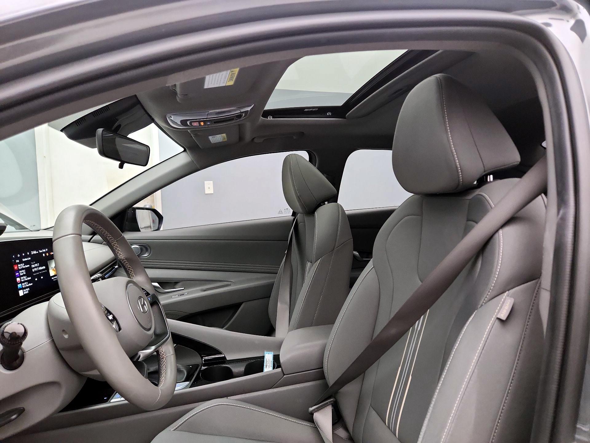 Thumbnail: 2024 Hyundai Elantra - 17