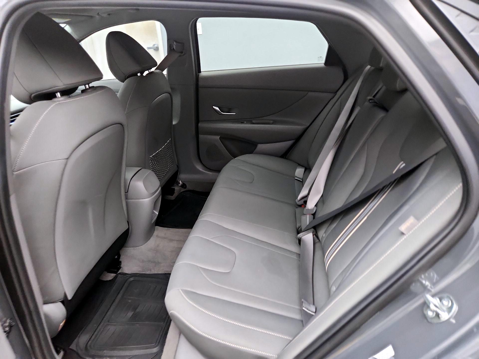 Thumbnail: 2024 Hyundai Elantra - 18