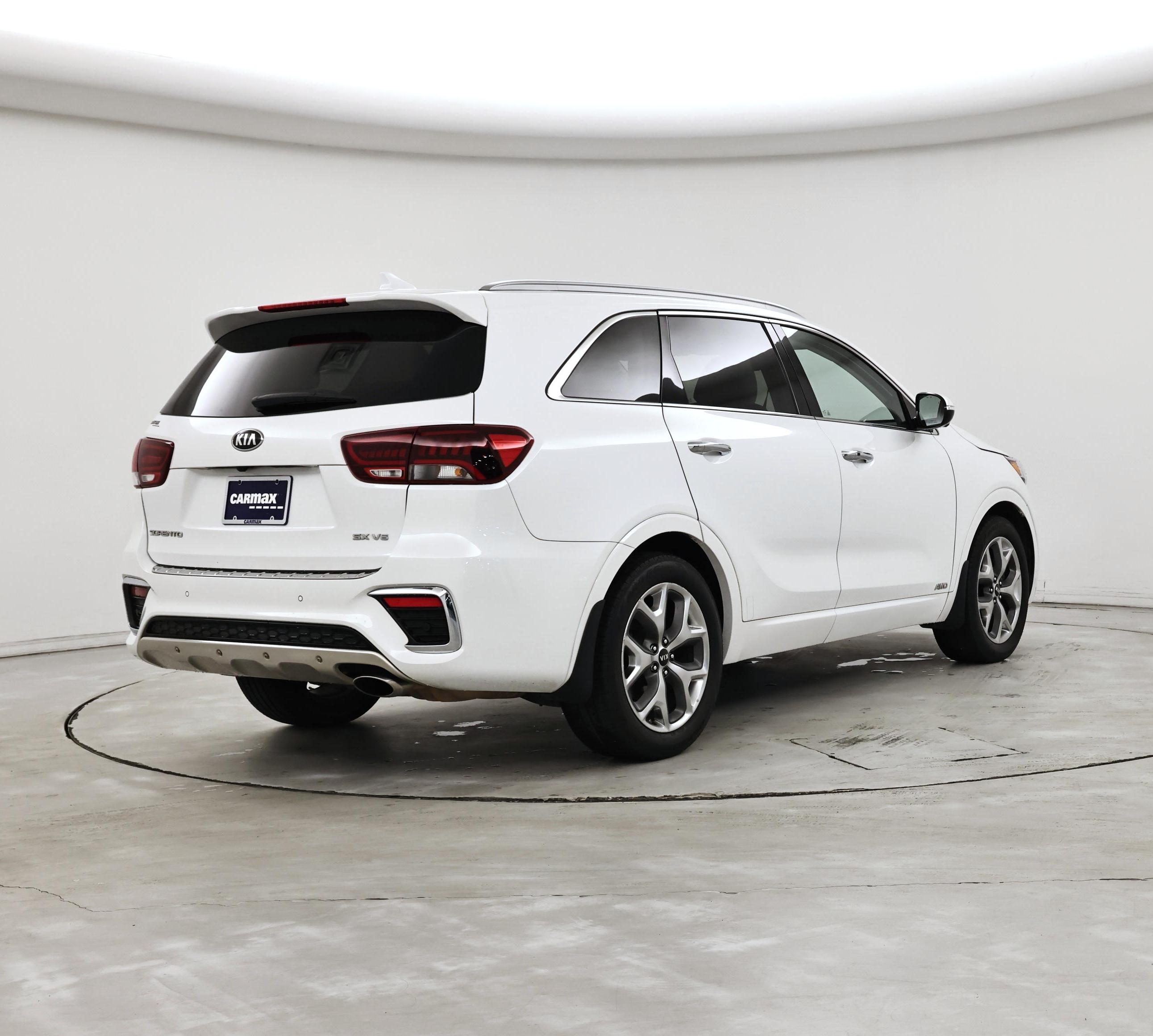 Thumbnail: 2020 Kia Sorento - 8