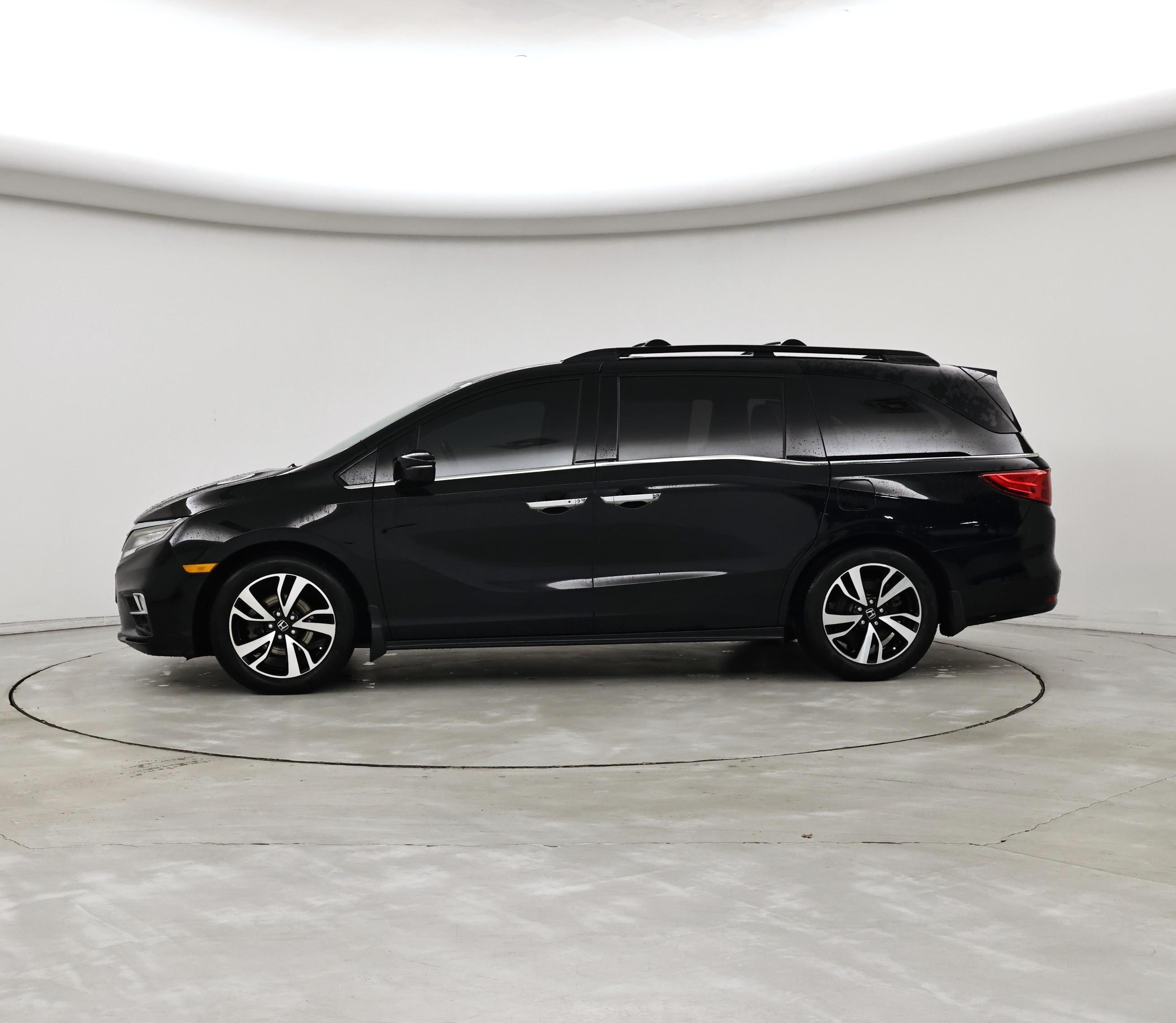 Thumbnail: 2020 Honda Odyssey - 3