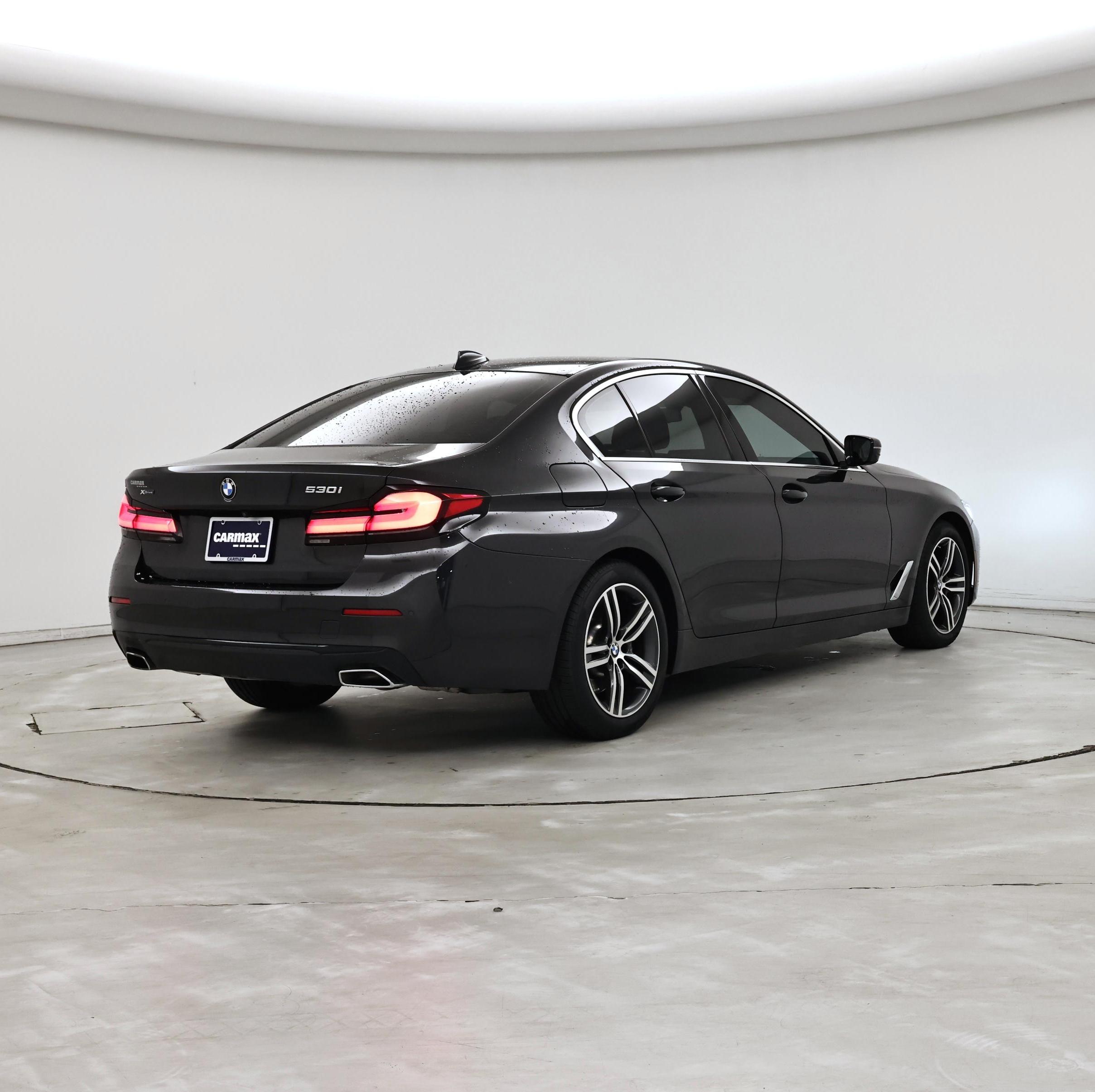 Thumbnail: 2021 BMW 5 Series - 8