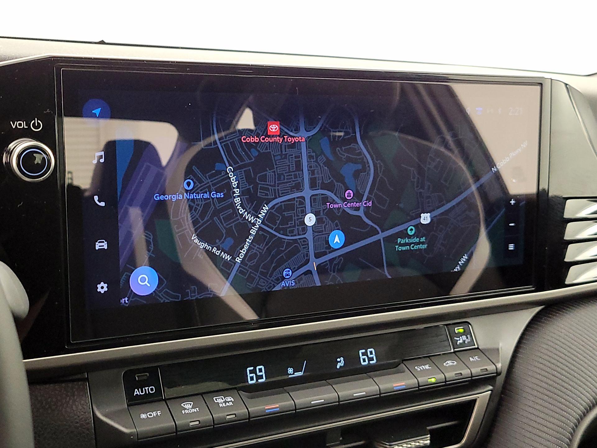 Thumbnail: 2025 Toyota Camry - 14