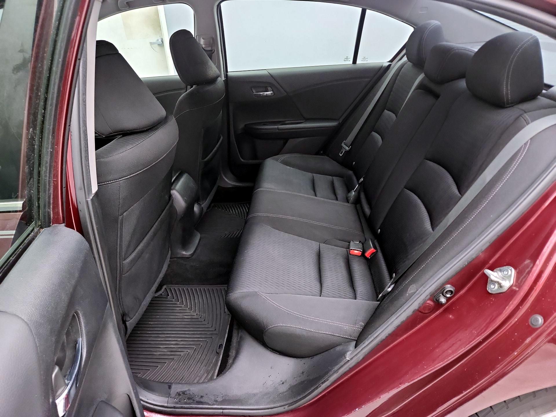 Thumbnail: 2015 Honda Accord - 19