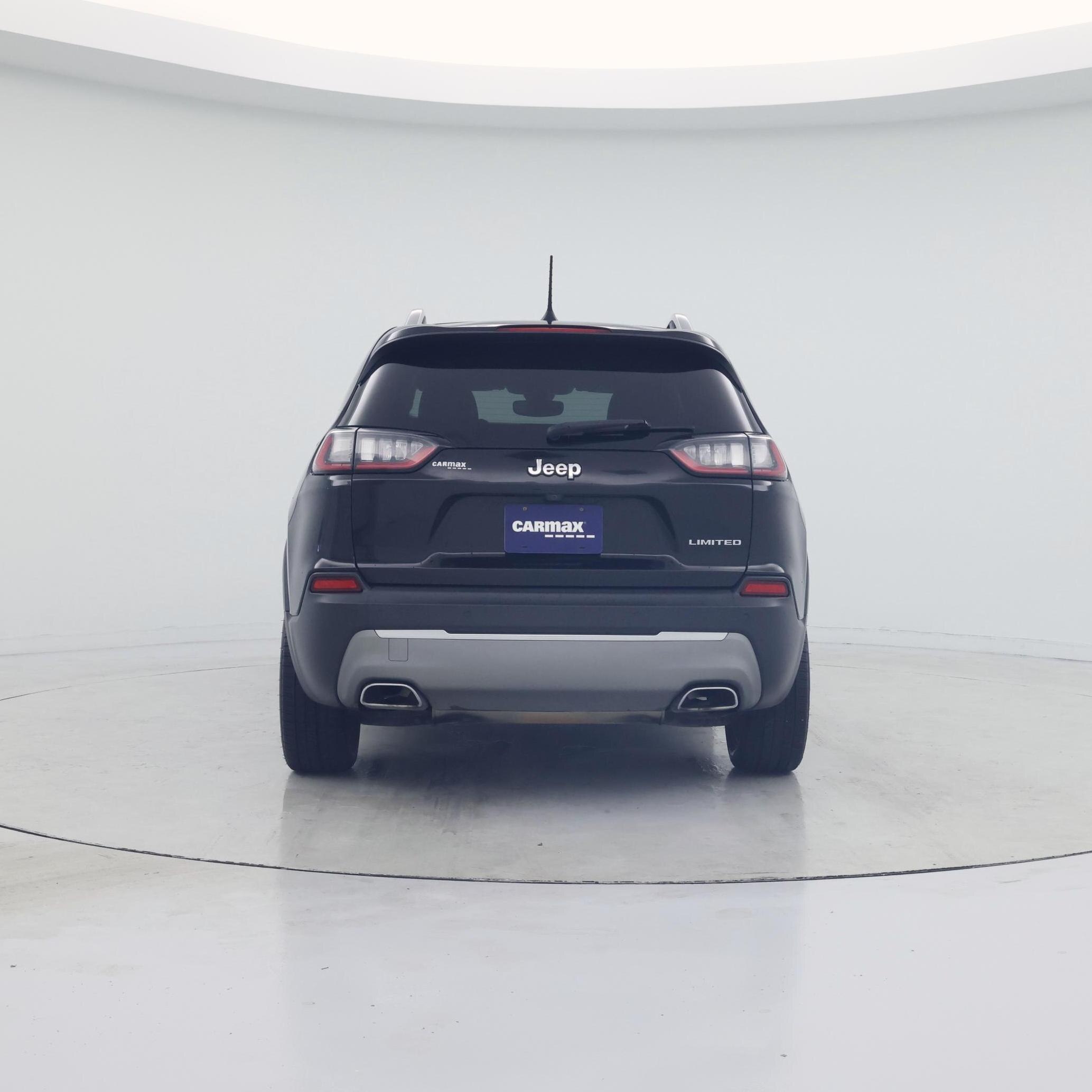 Thumbnail: 2019 Jeep Cherokee - 6