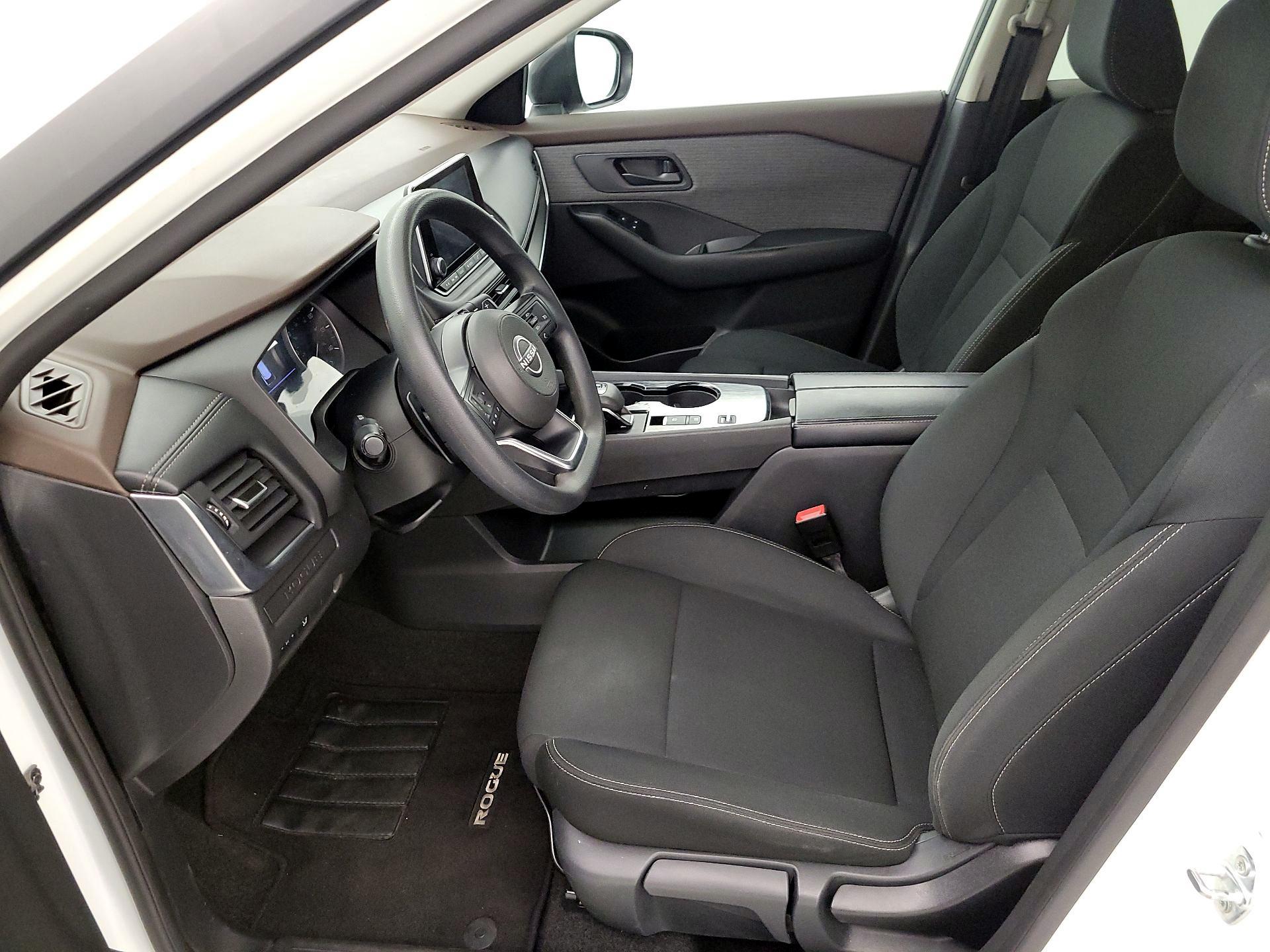 Thumbnail: 2023 Nissan Rogue - 11