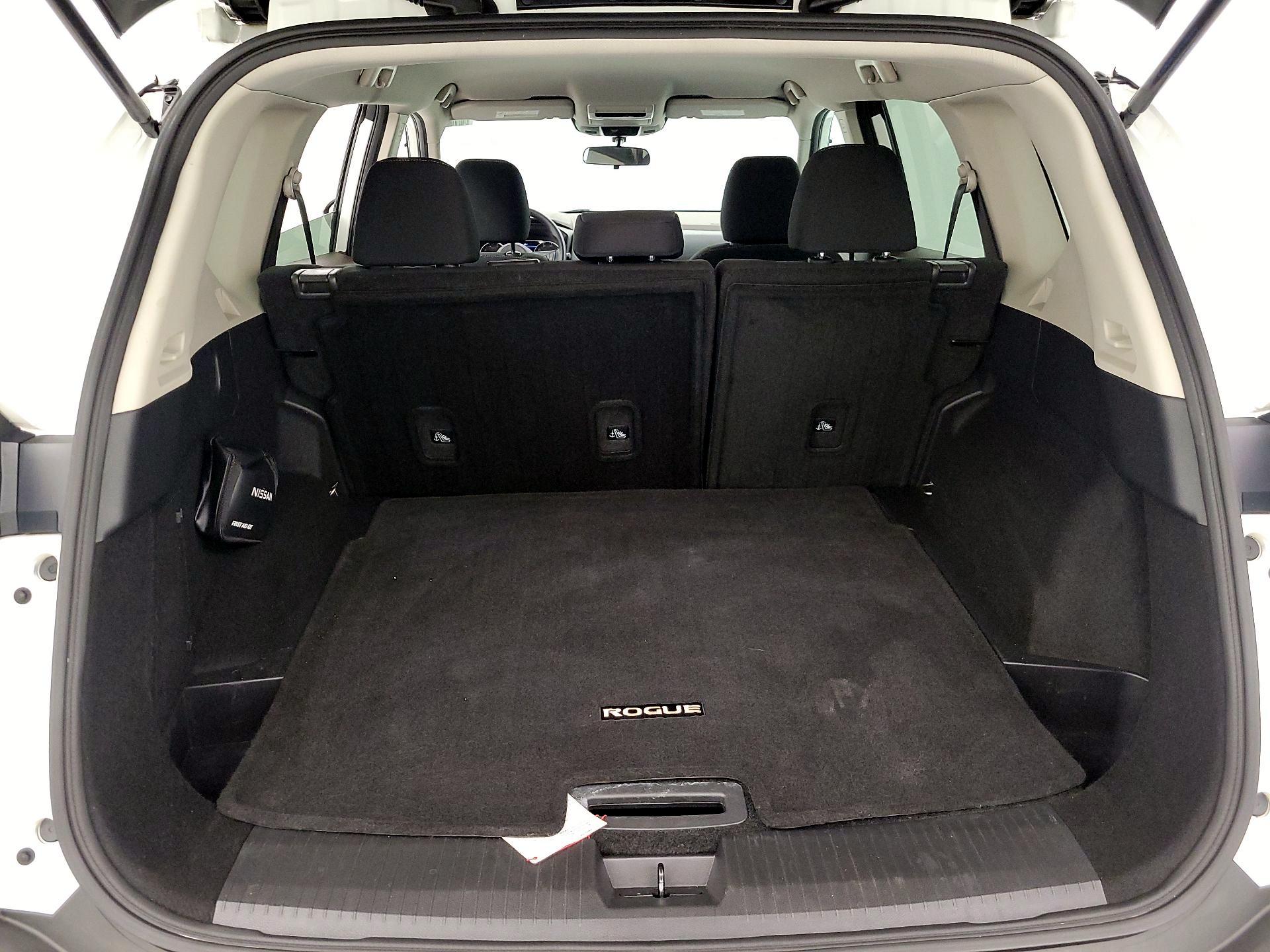 Thumbnail: 2023 Nissan Rogue - 20