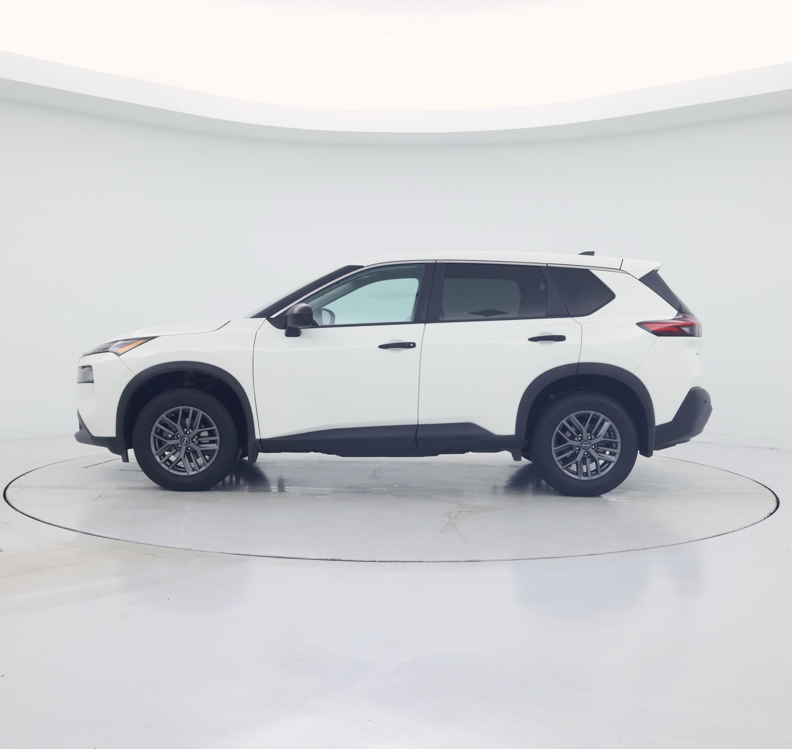 Thumbnail: 2023 Nissan Rogue - 3