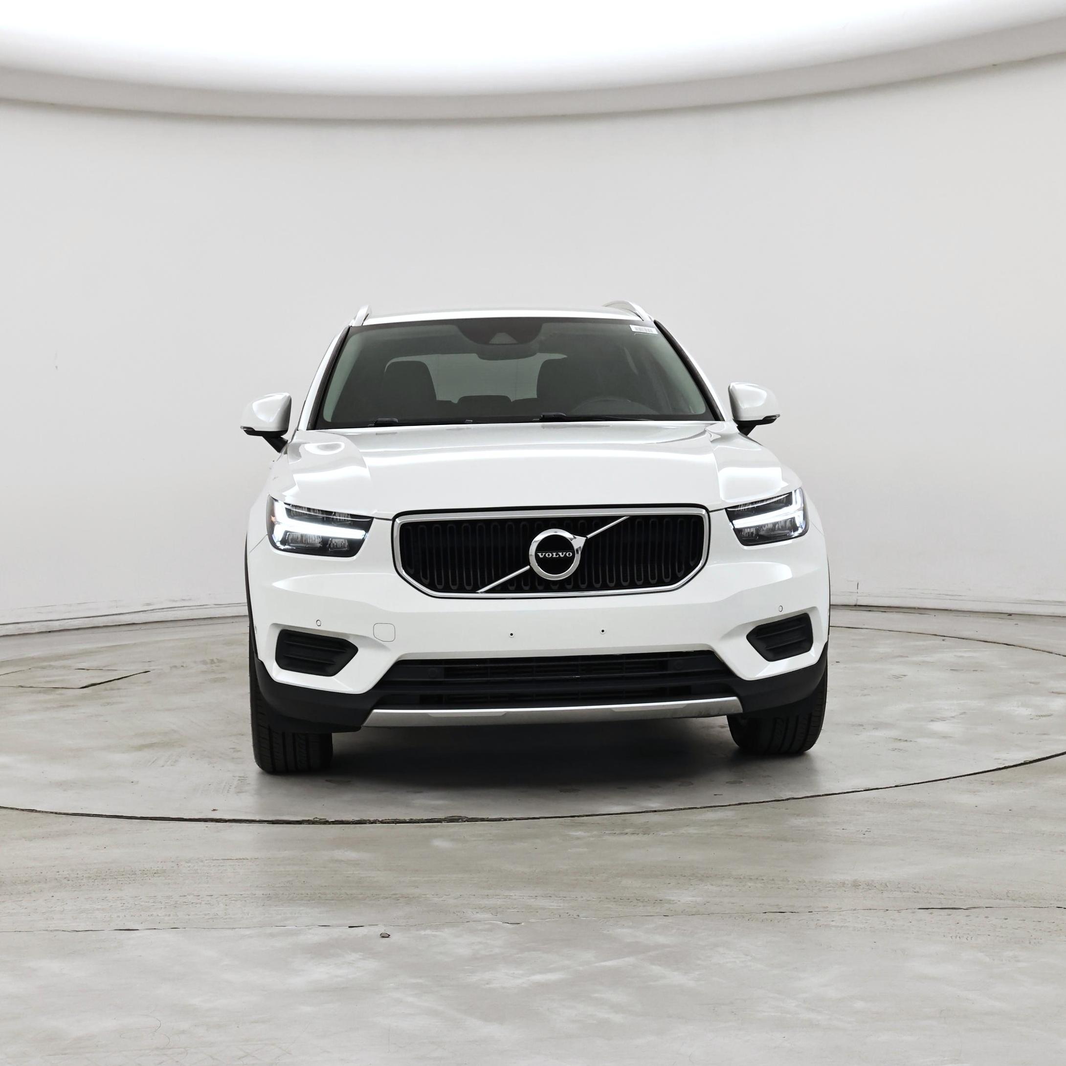 Thumbnail: 2019 Volvo XC40 - 5
