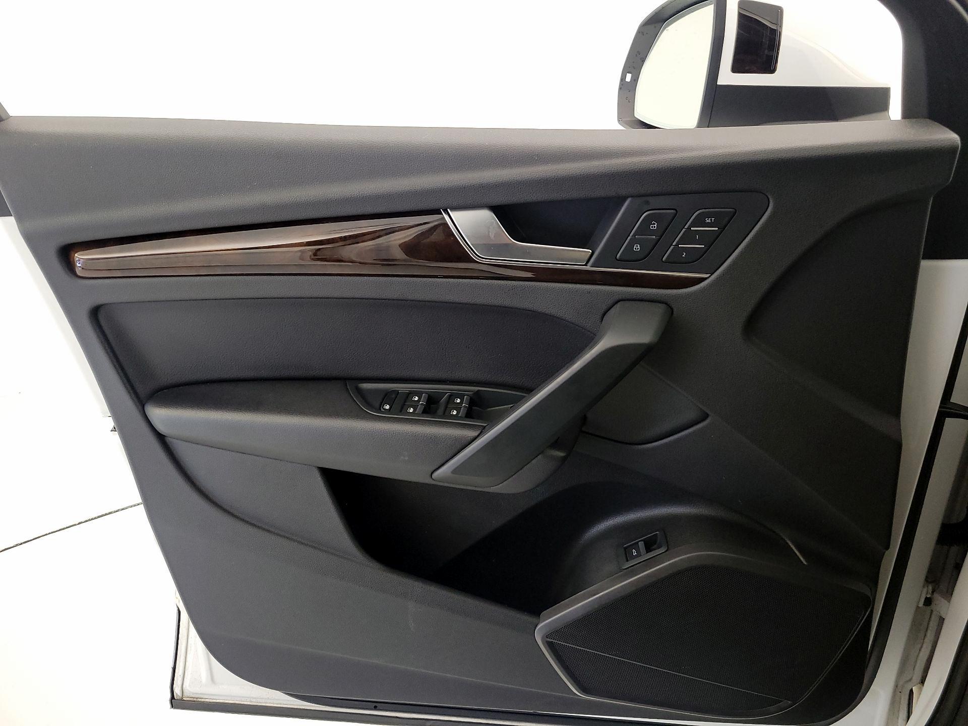 Thumbnail: 2018 Audi Q5 - 12