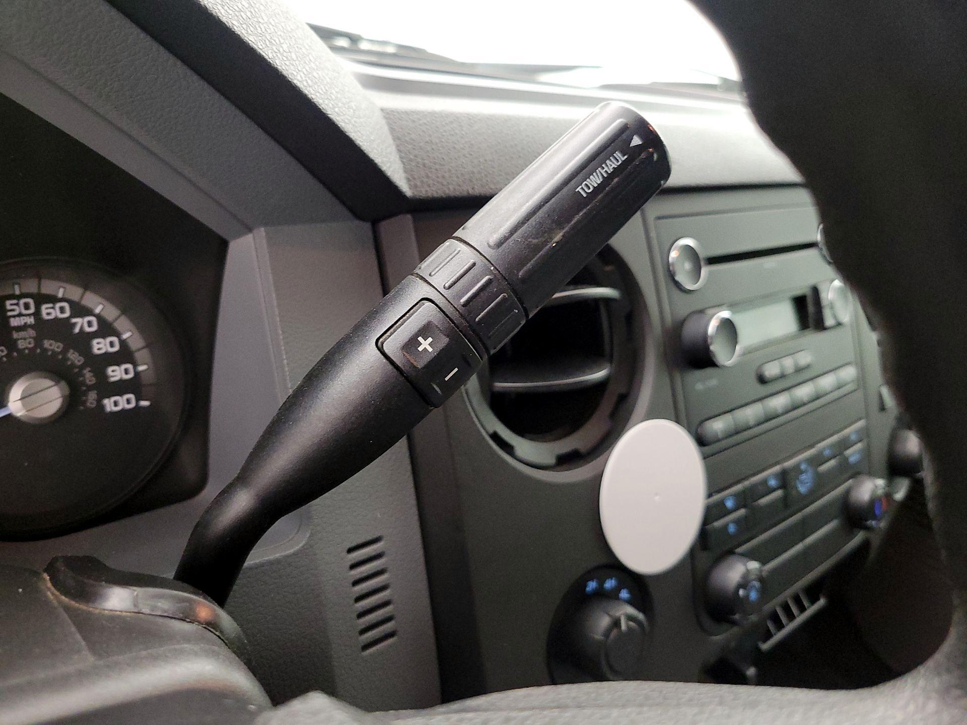 Thumbnail: 2015 Ford F-250 - 16