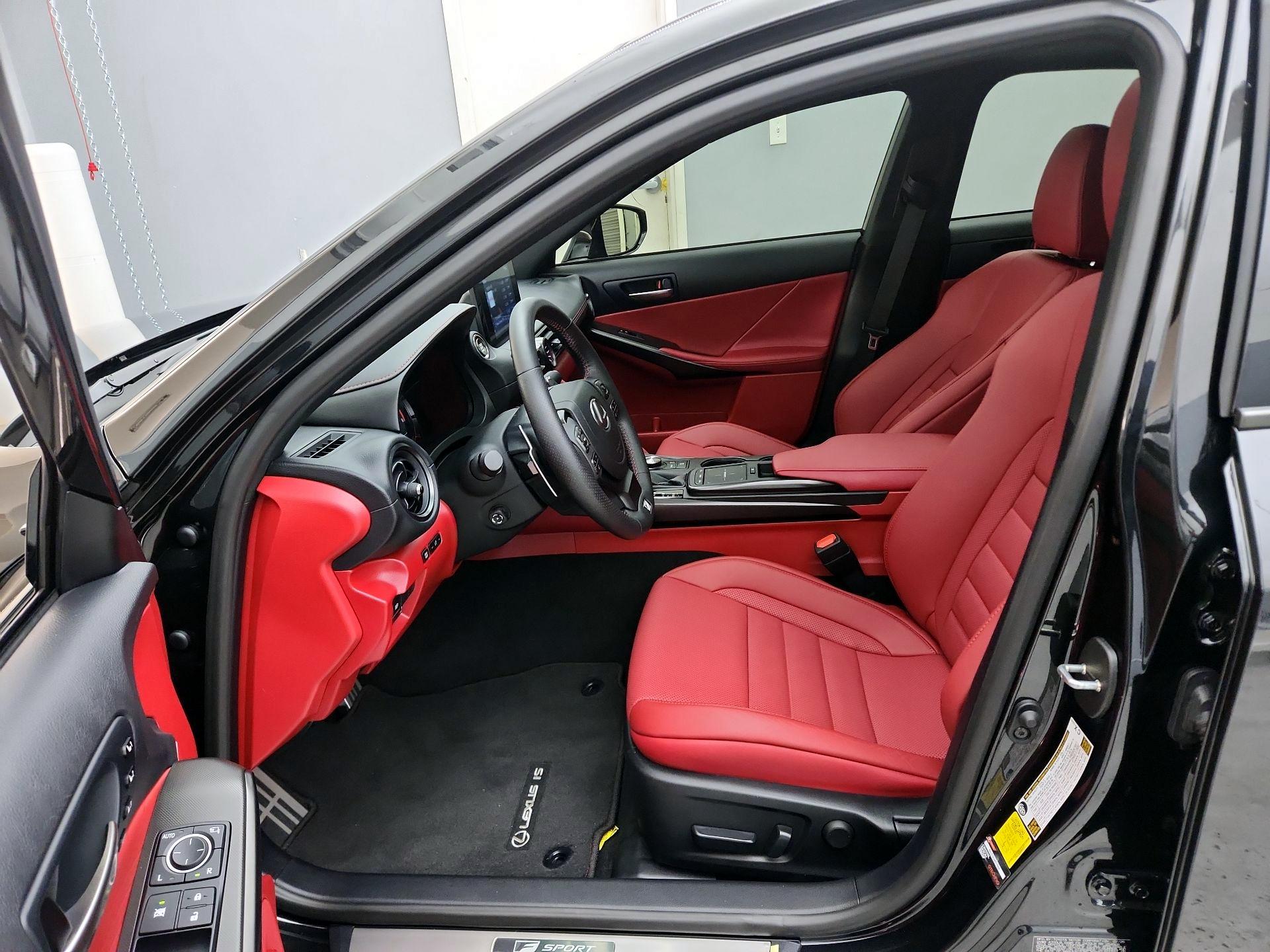 Thumbnail: 2025 Lexus IS - 11