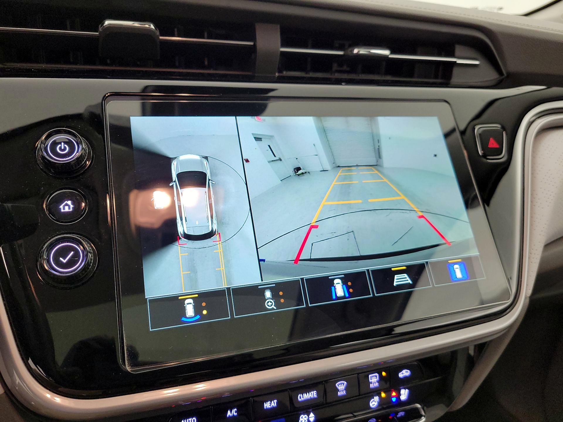 Thumbnail: 2023 Chevrolet Bolt EUV - 15