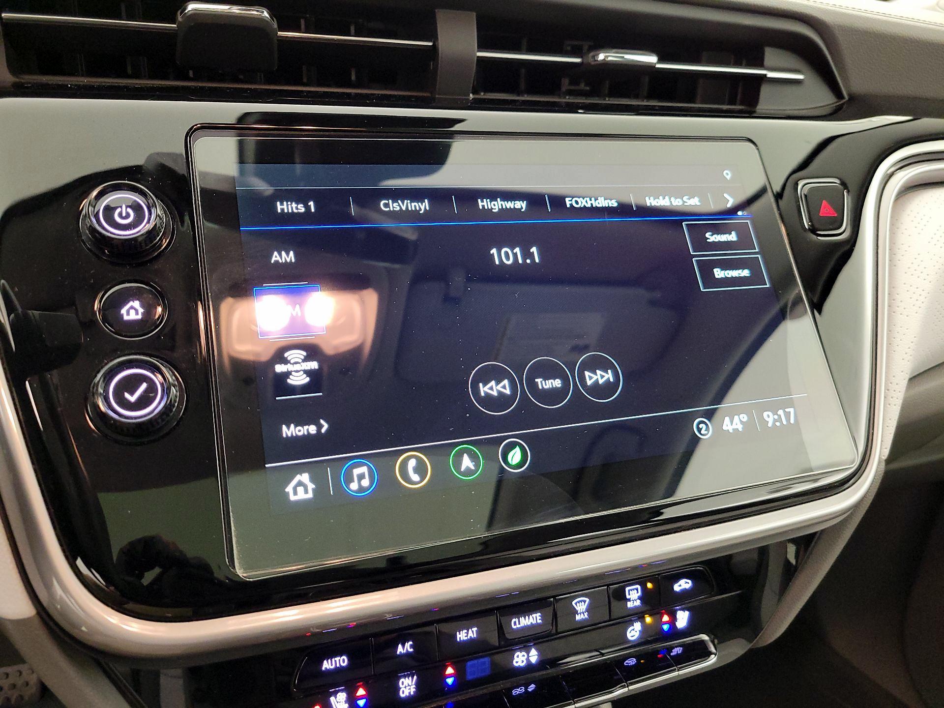 Thumbnail: 2023 Chevrolet Bolt EUV - 16