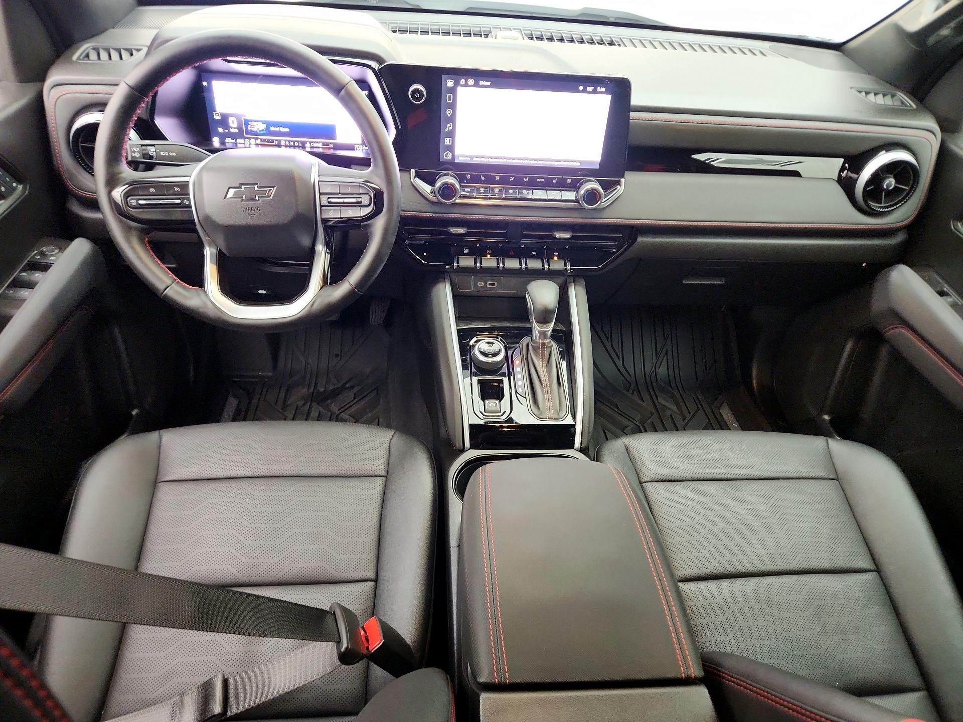 Thumbnail: 2024 Chevrolet Colorado - 9