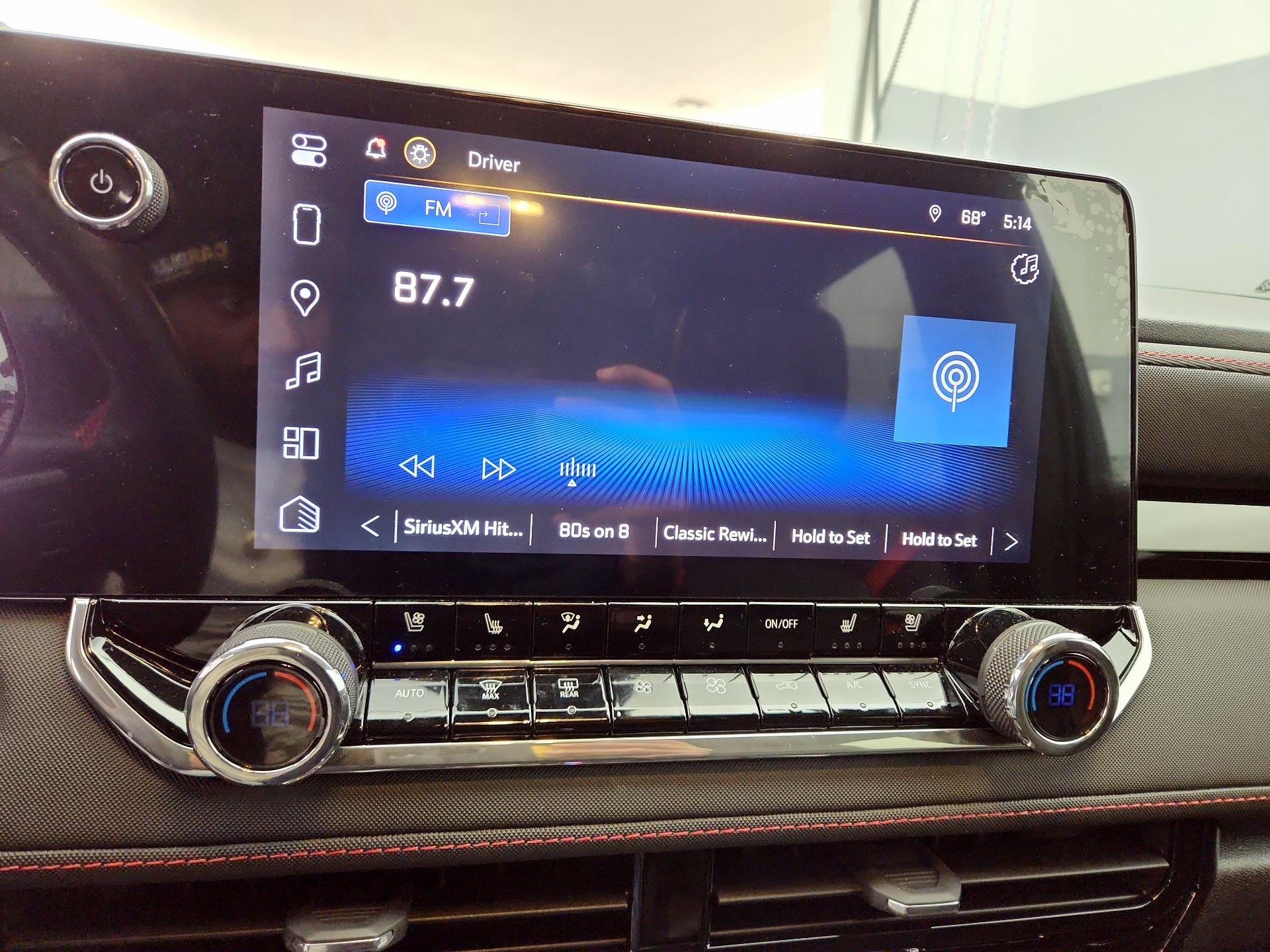 Thumbnail: 2024 Chevrolet Colorado - 16