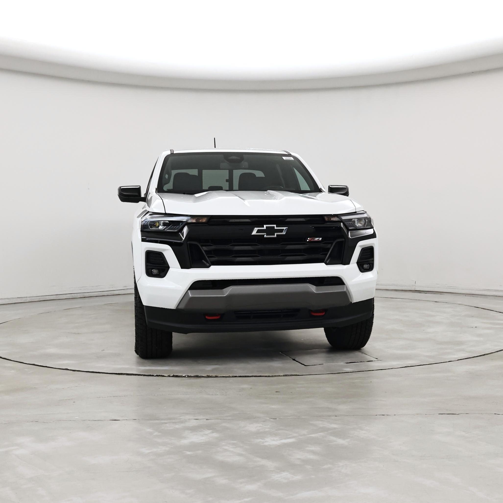 Thumbnail: 2024 Chevrolet Colorado - 5