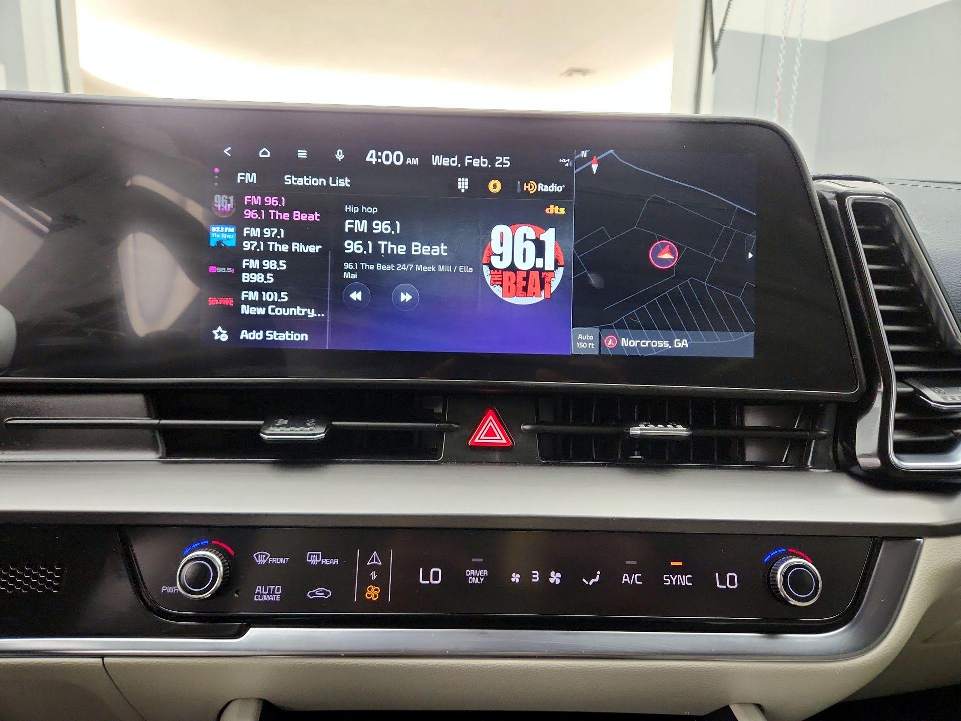 Thumbnail: 2025 Kia Sportage - 16