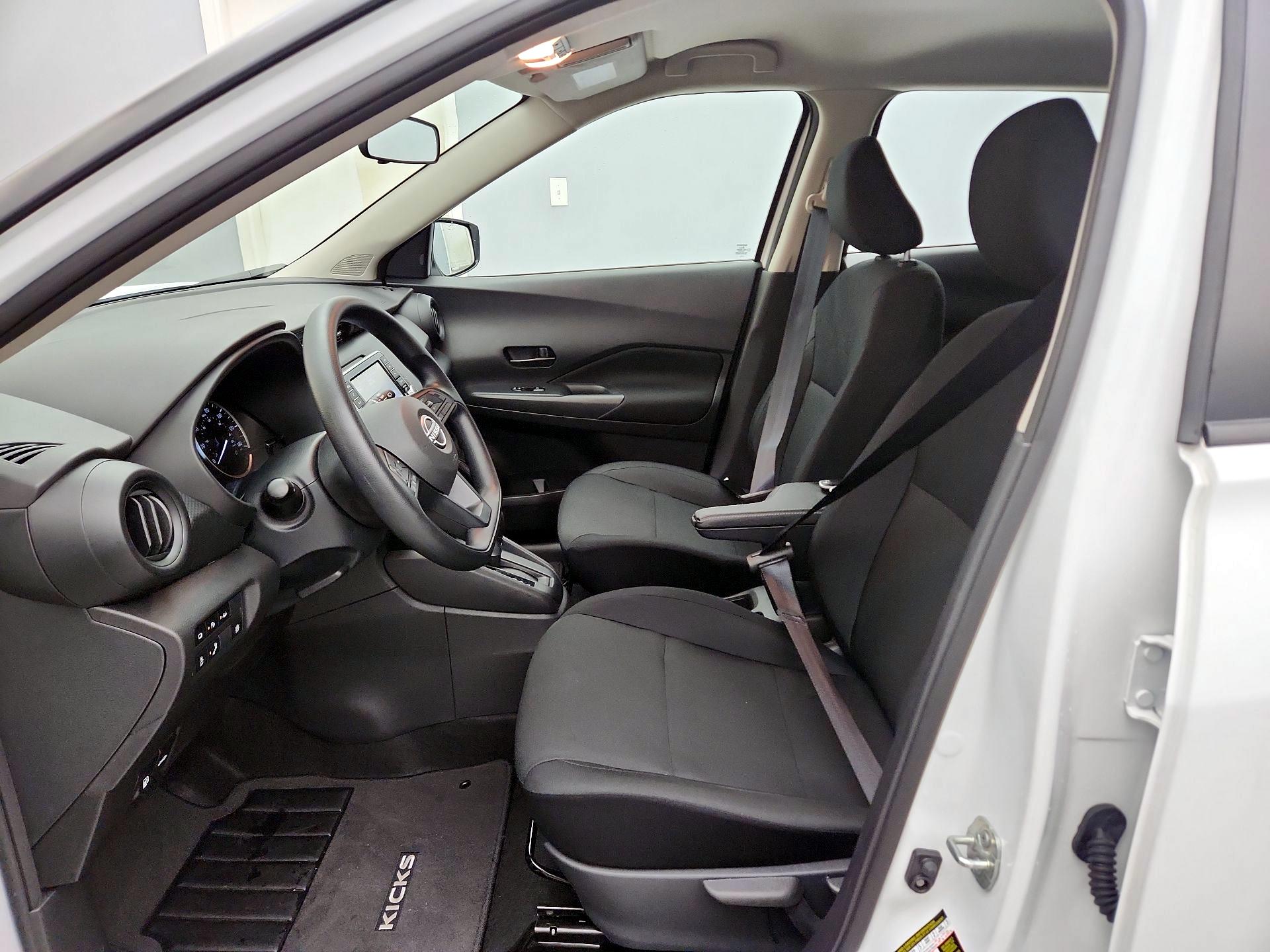 Thumbnail: 2025 Nissan Kicks - 11