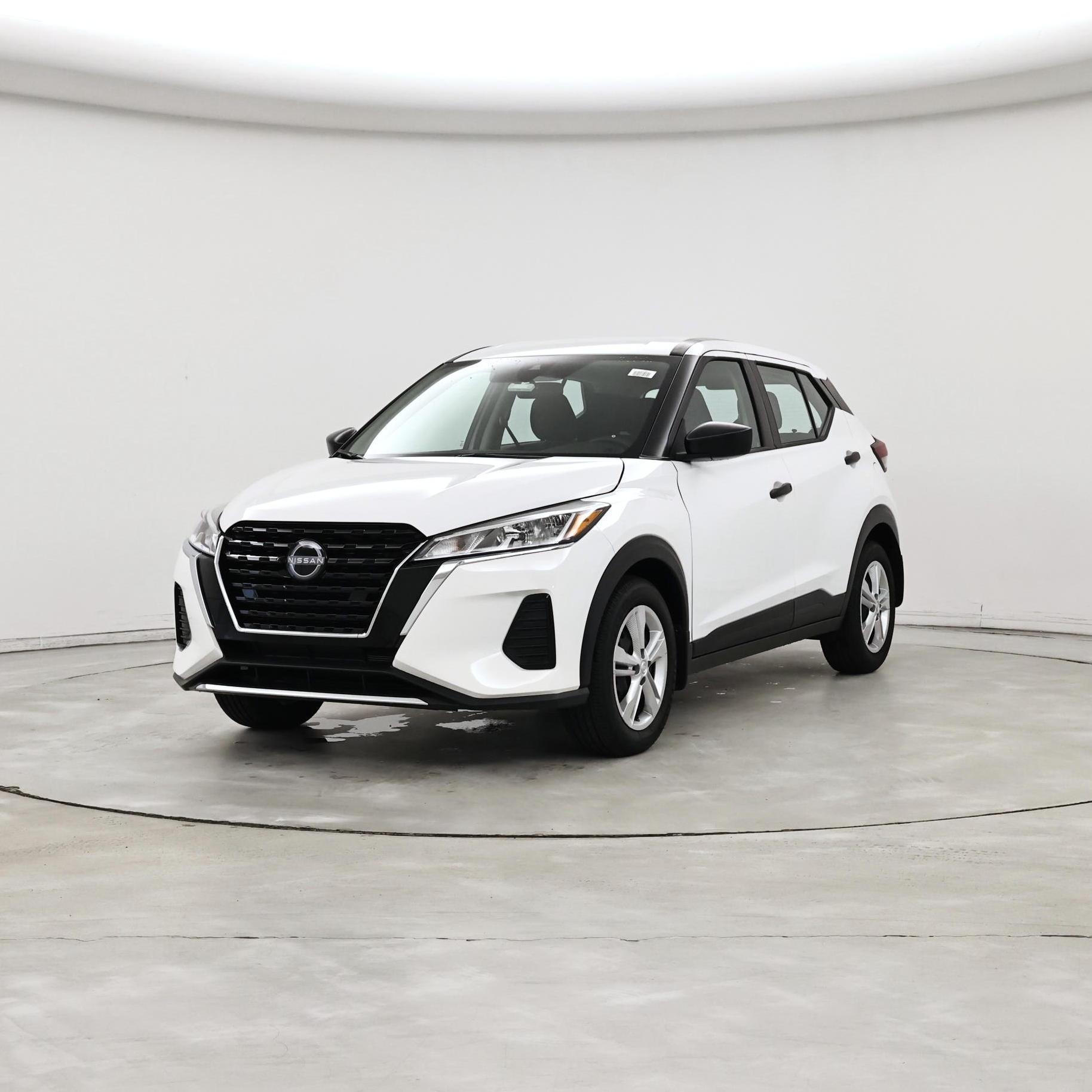 Thumbnail: 2025 Nissan Kicks - 4