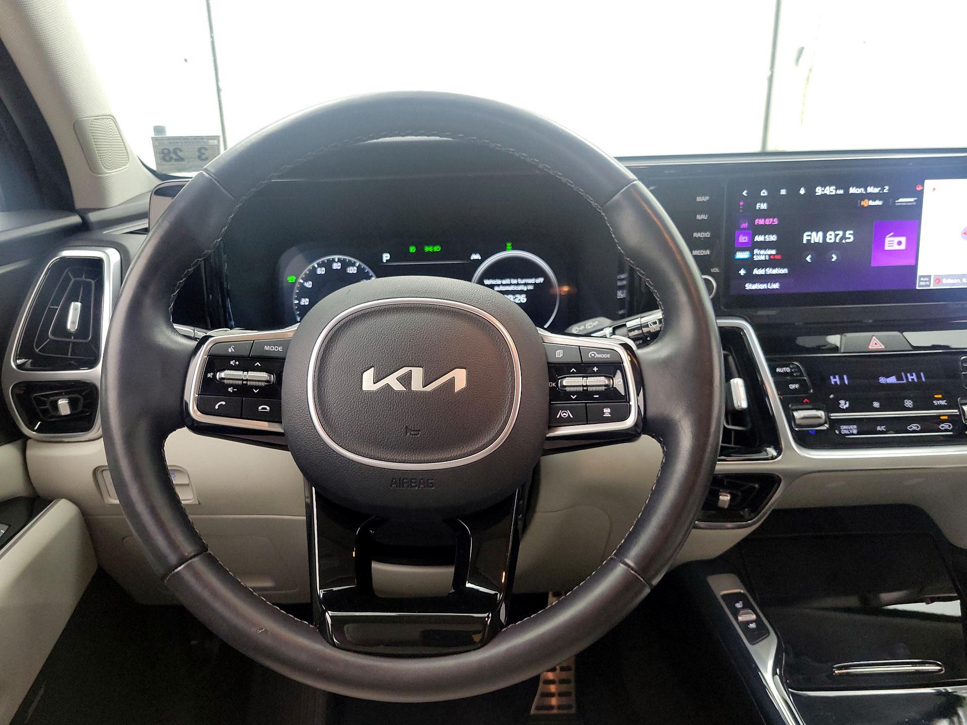 Thumbnail: 2023 Kia Sorento - 10