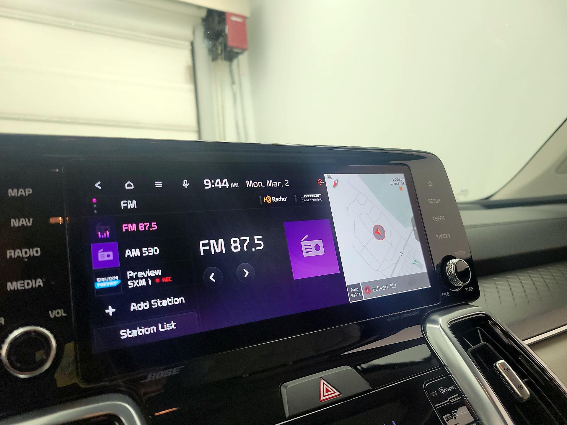 Thumbnail: 2023 Kia Sorento - 14