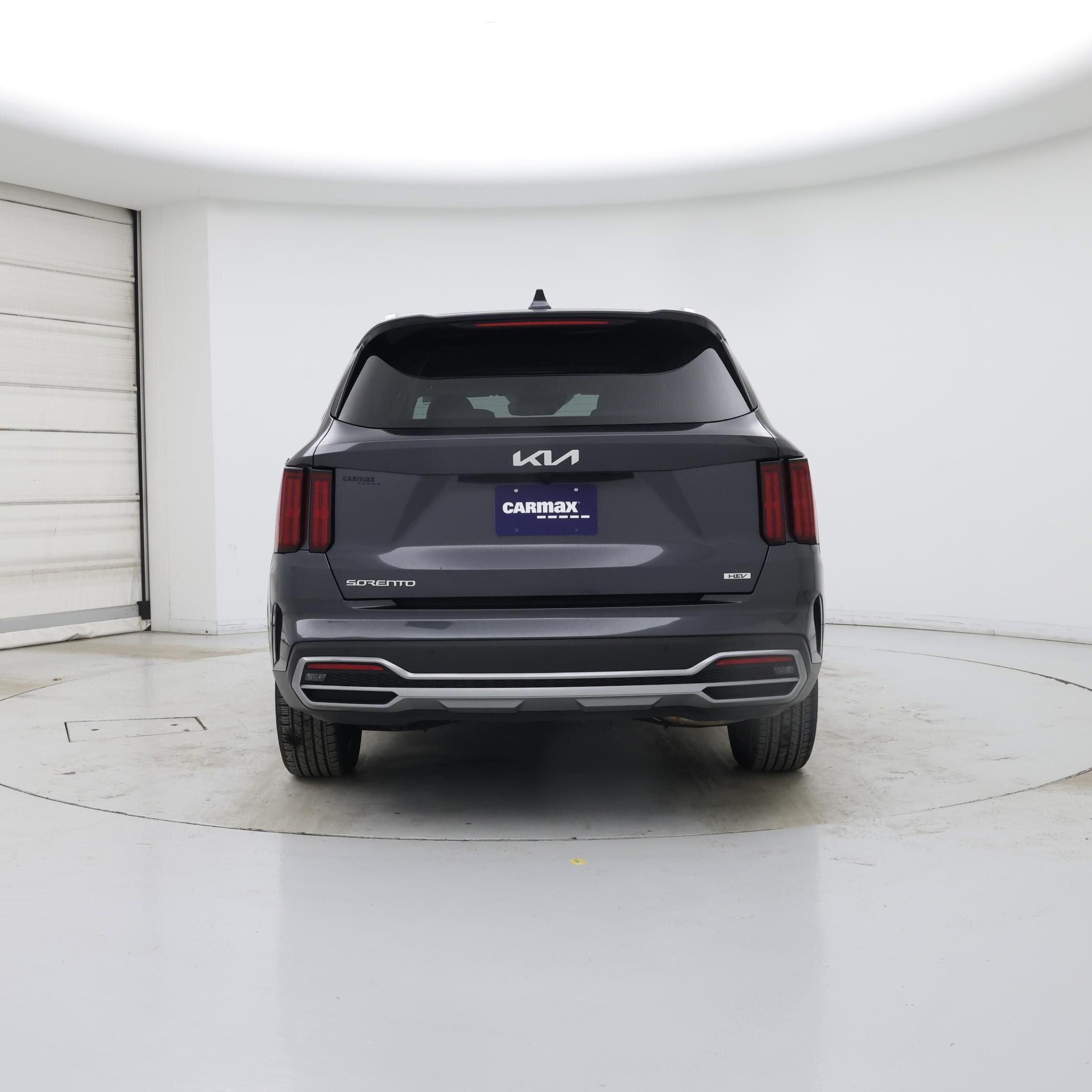 Thumbnail: 2023 Kia Sorento - 6