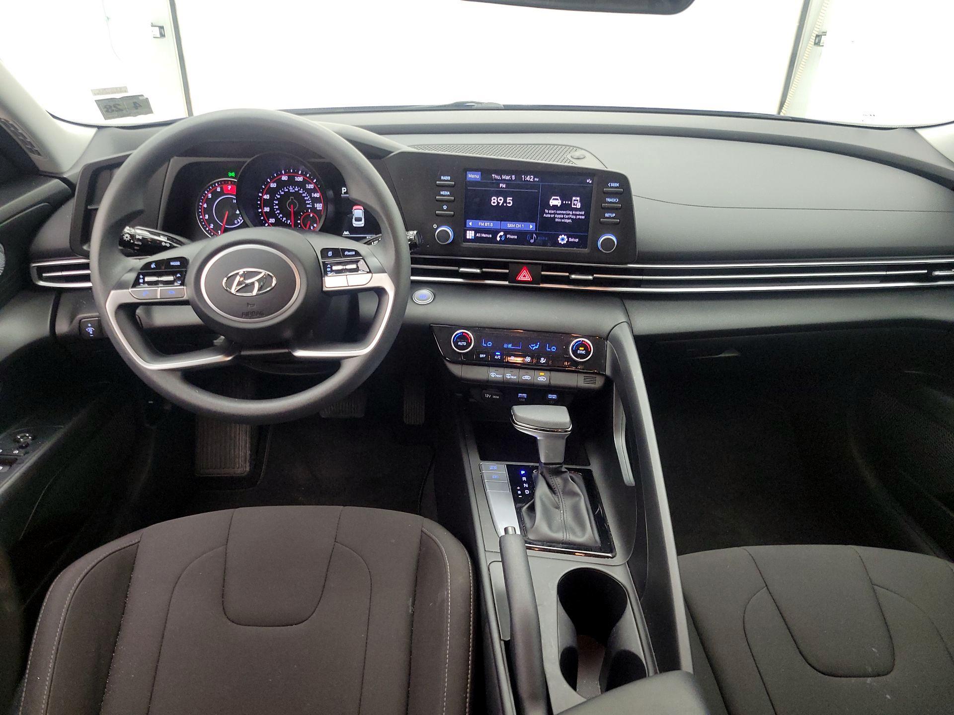 Thumbnail: 2023 Hyundai Elantra - 9