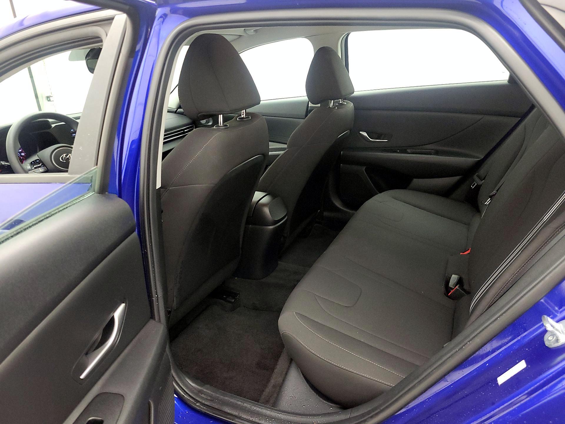 Thumbnail: 2023 Hyundai Elantra - 19