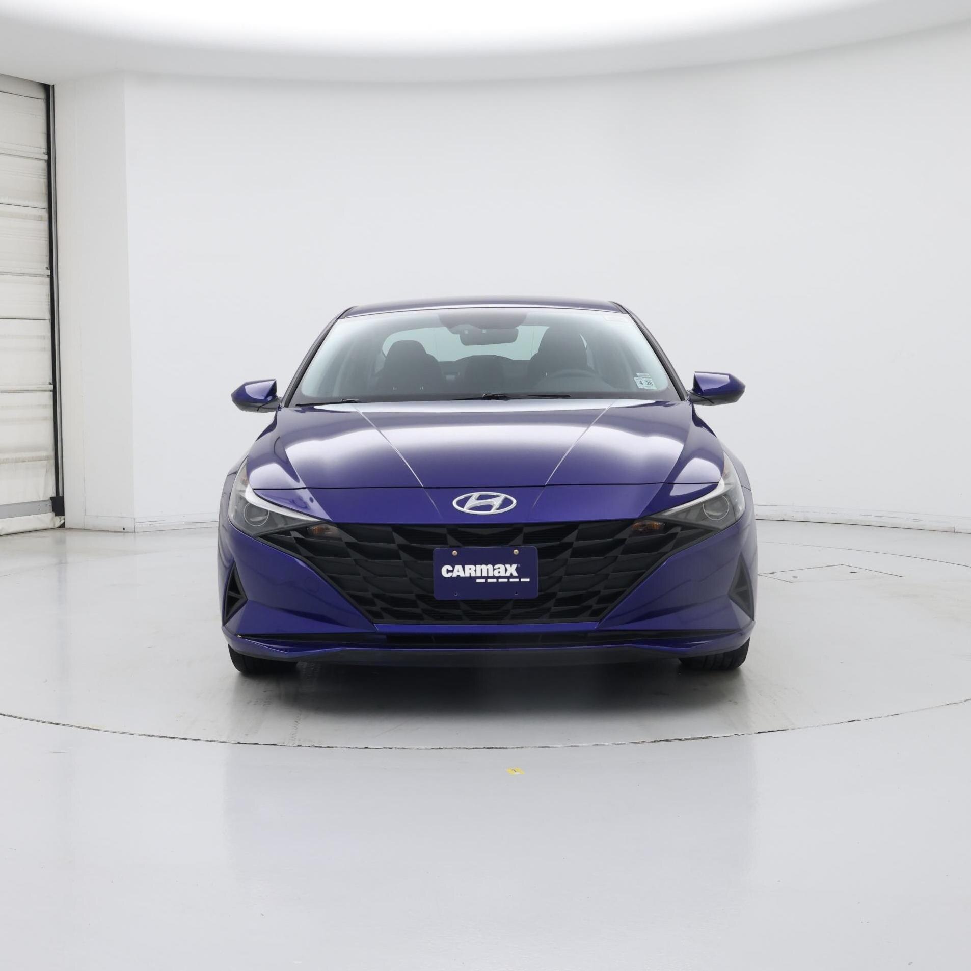 Thumbnail: 2023 Hyundai Elantra - 5