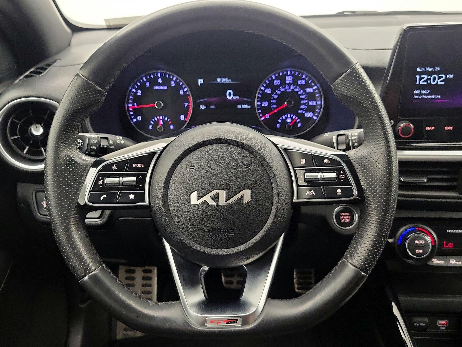 Thumbnail: 2023 Kia Forte - 10