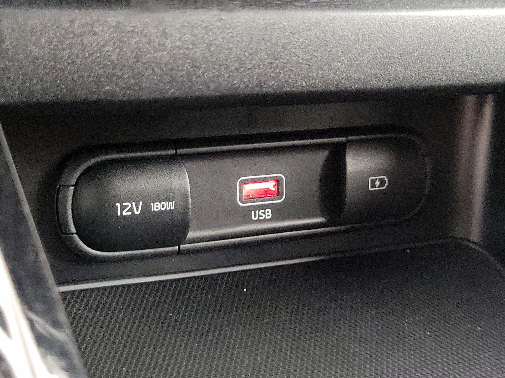 Thumbnail: 2023 Kia Forte - 19