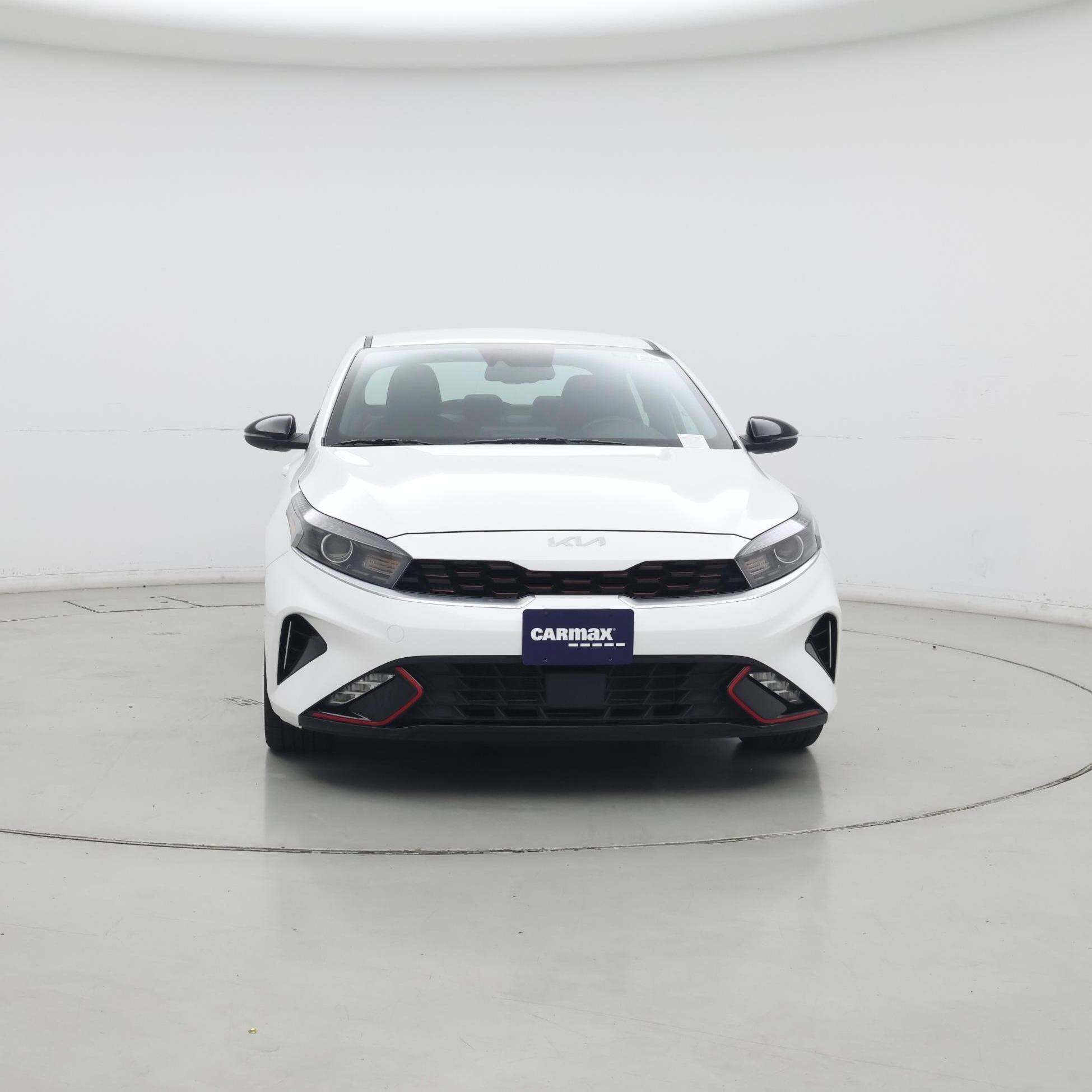 Thumbnail: 2023 Kia Forte - 5