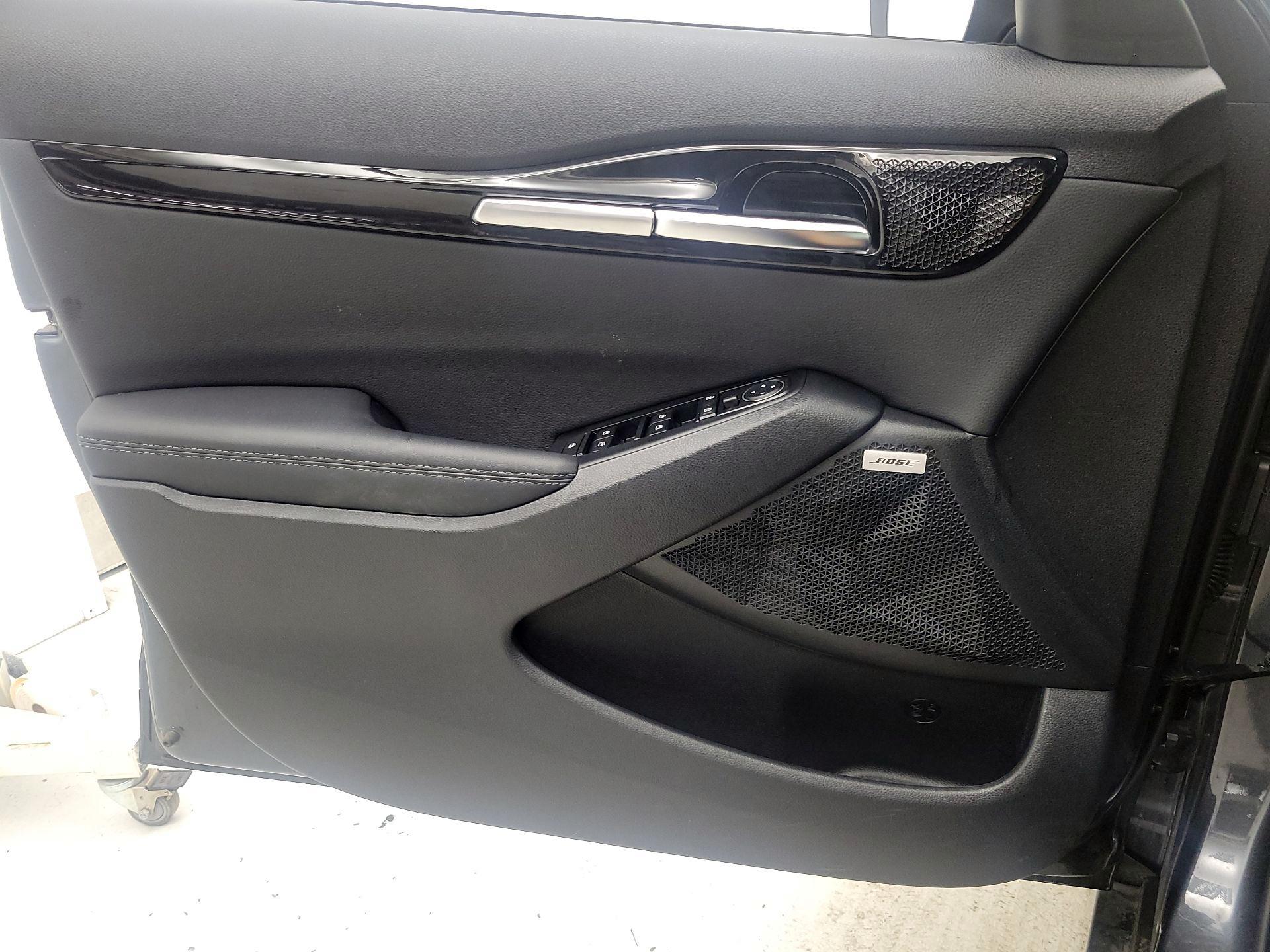 Thumbnail: 2023 Kia Seltos - 12