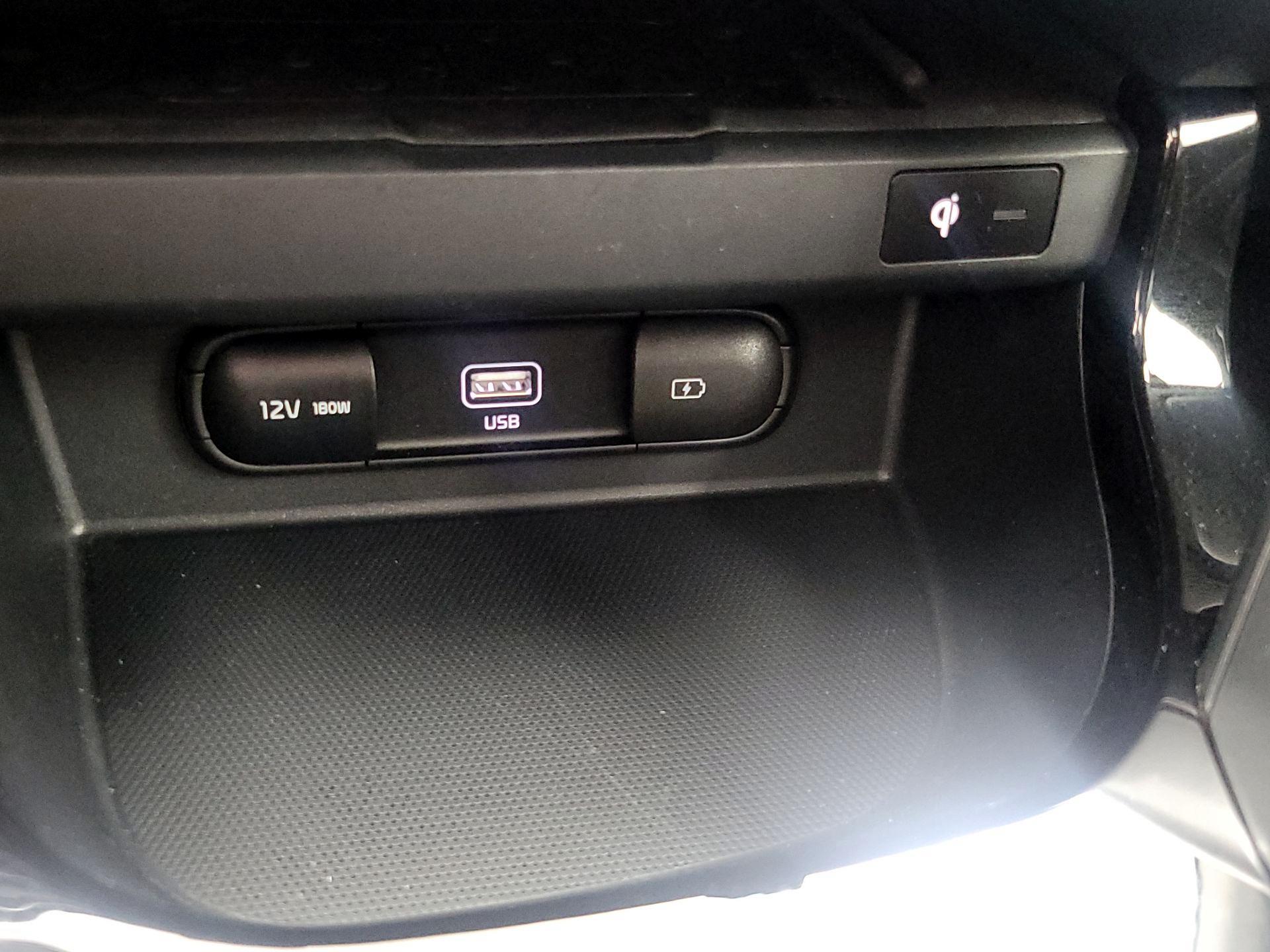 Thumbnail: 2023 Kia Seltos - 19