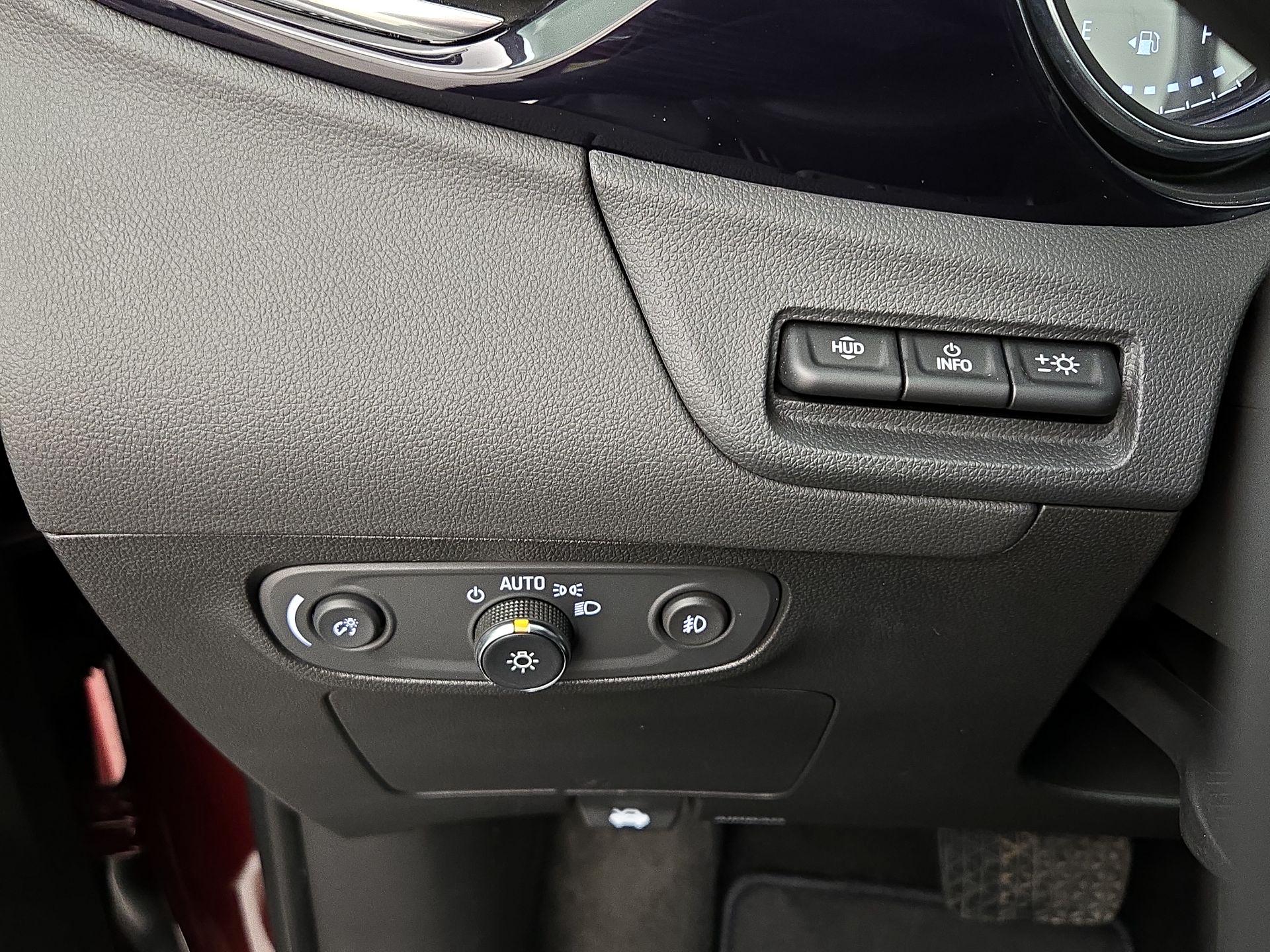 Thumbnail: 2022 Buick Encore GX - 13