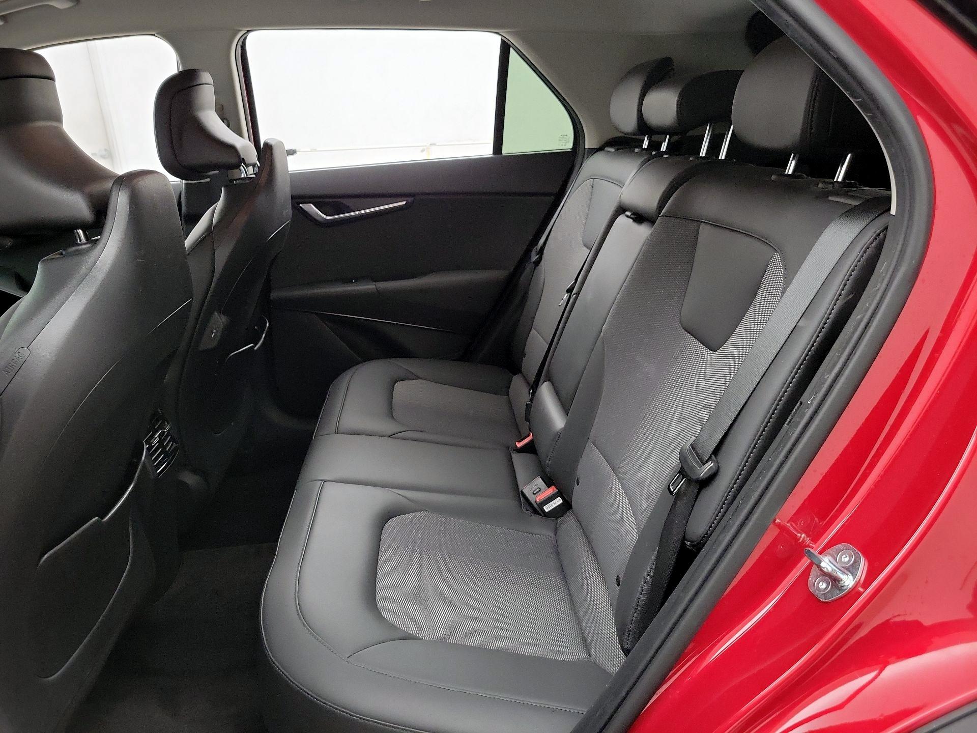 Thumbnail: 2023 Kia Niro - 20