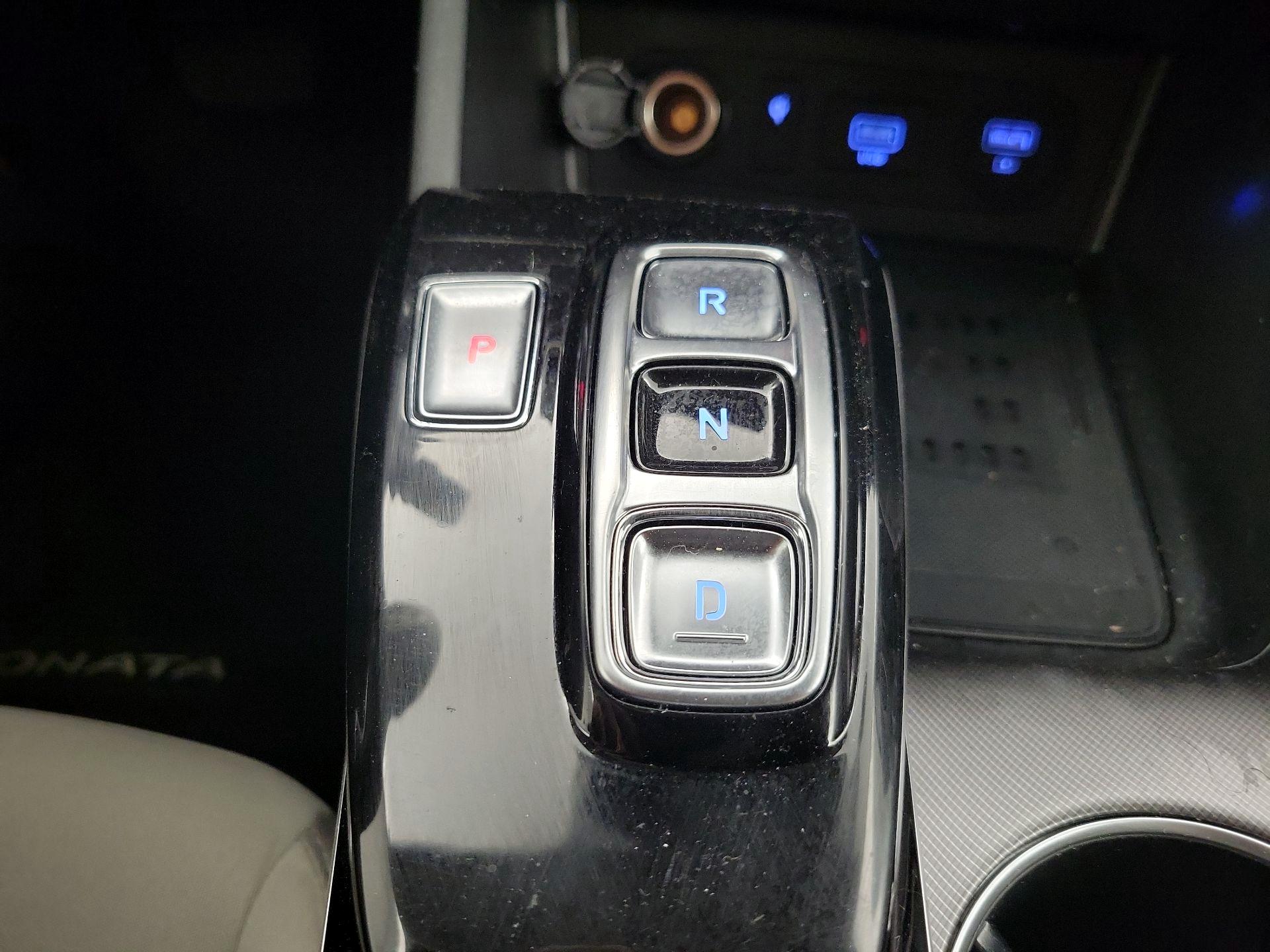 Thumbnail: 2023 Hyundai Sonata - 18