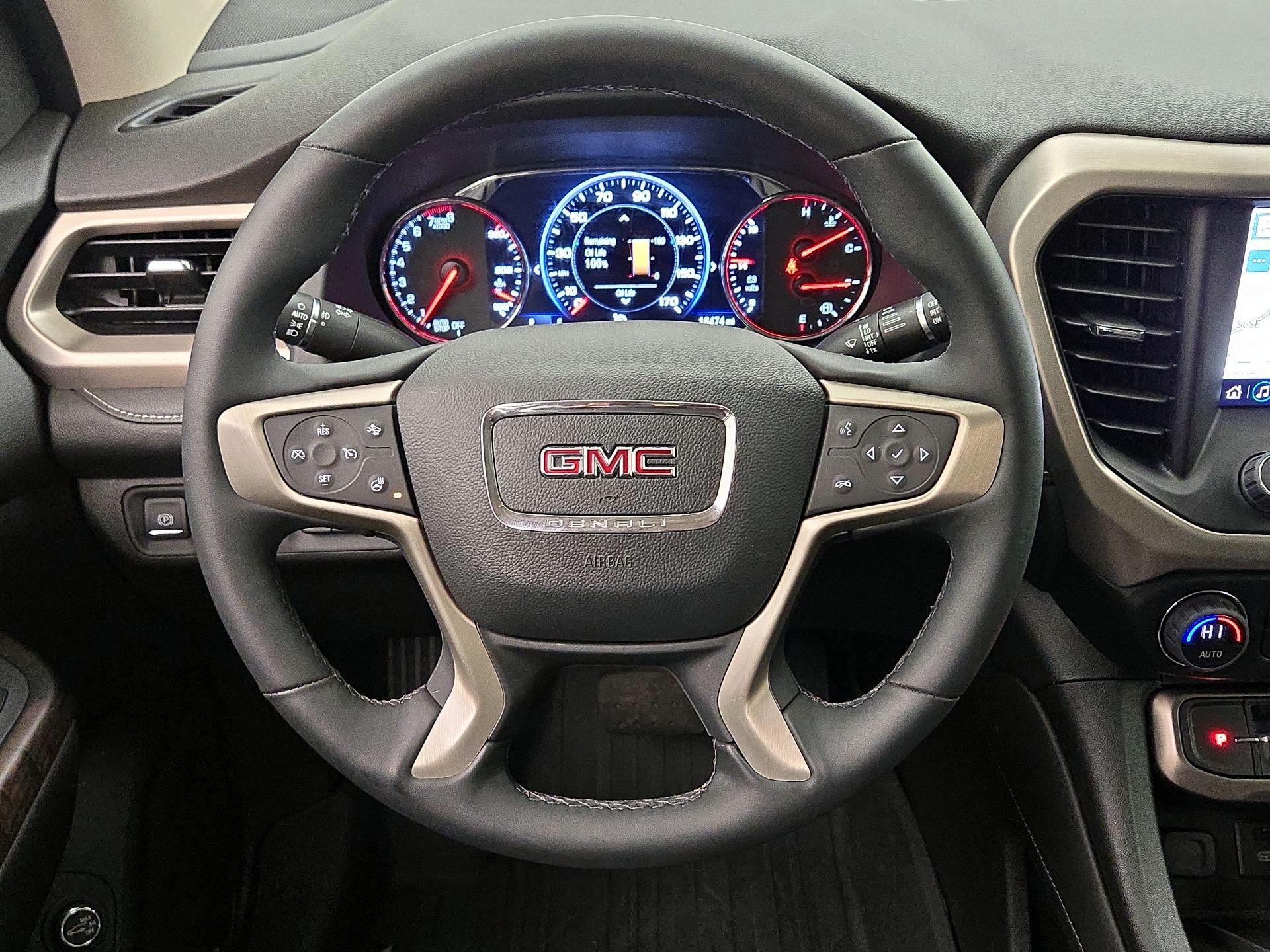 Thumbnail: 2023 GMC Acadia - 10