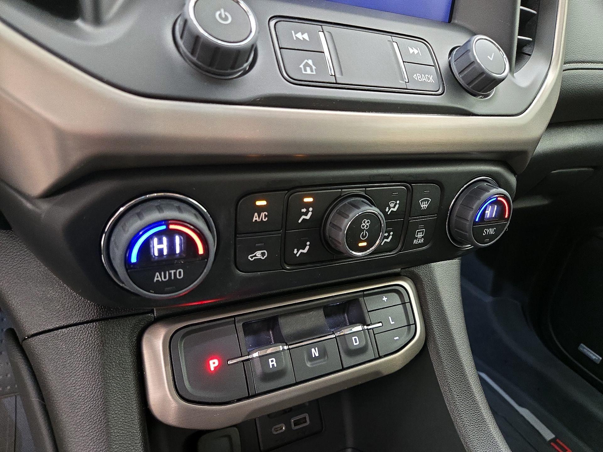 Thumbnail: 2023 GMC Acadia - 17