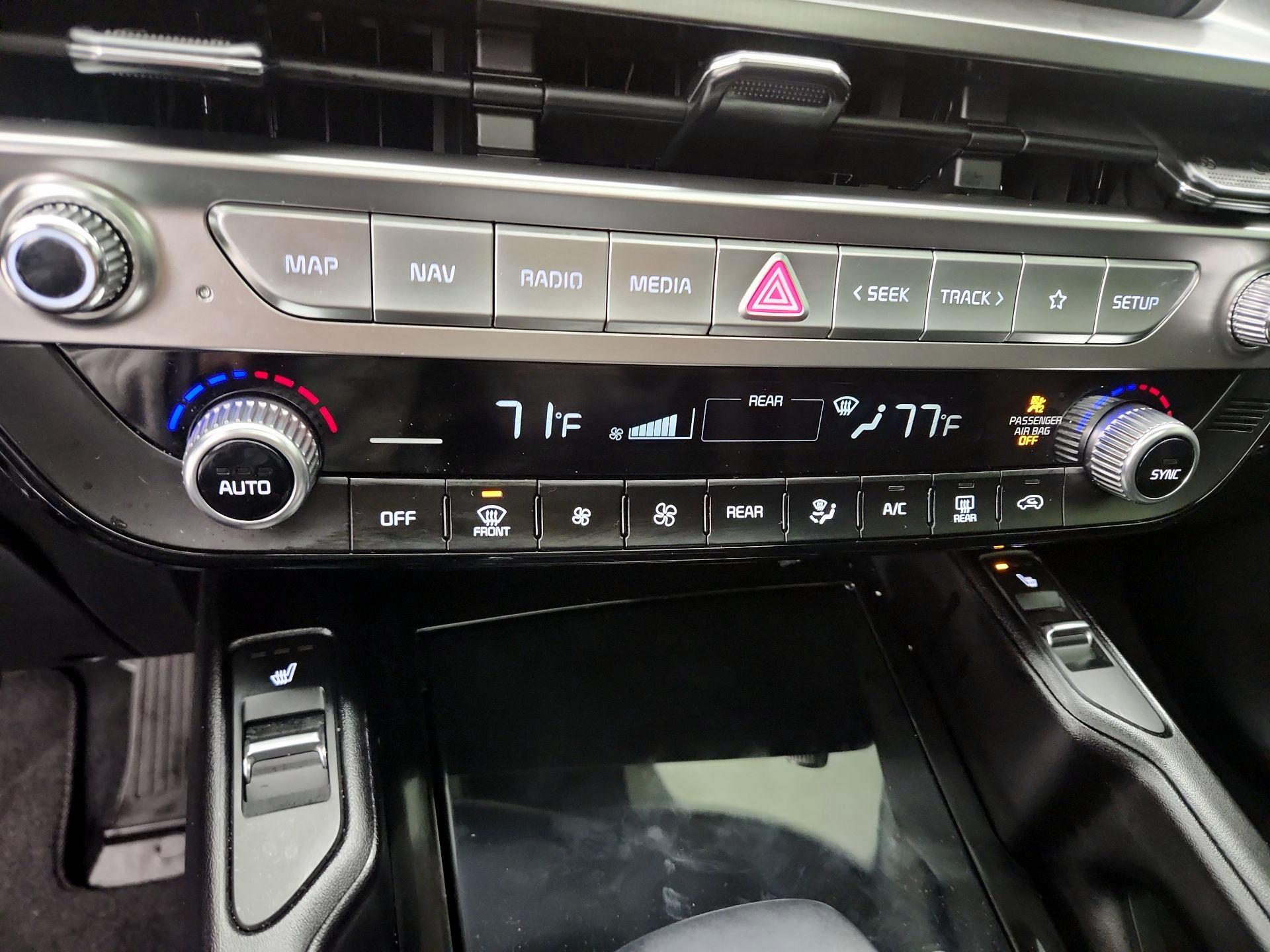 Thumbnail: 2025 Kia Telluride - 17