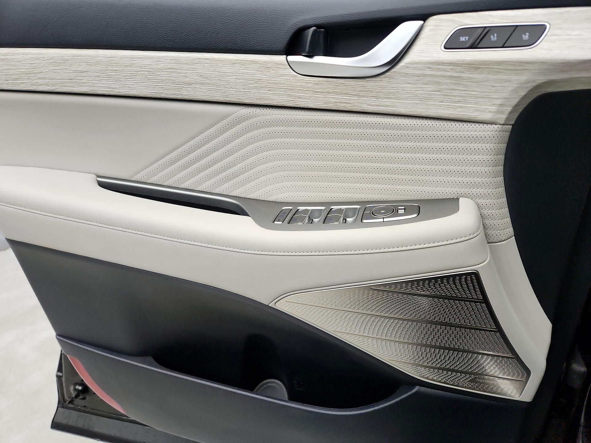 Thumbnail: 2025 Hyundai Palisade - 12