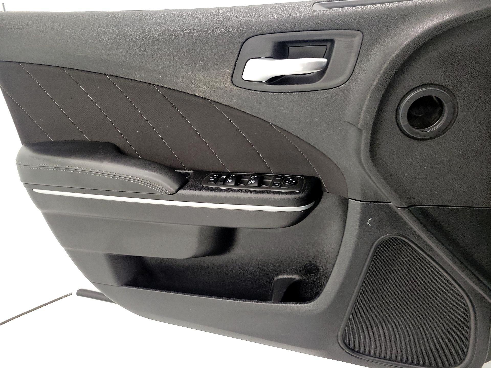 Thumbnail: 2022 Dodge Charger - 12