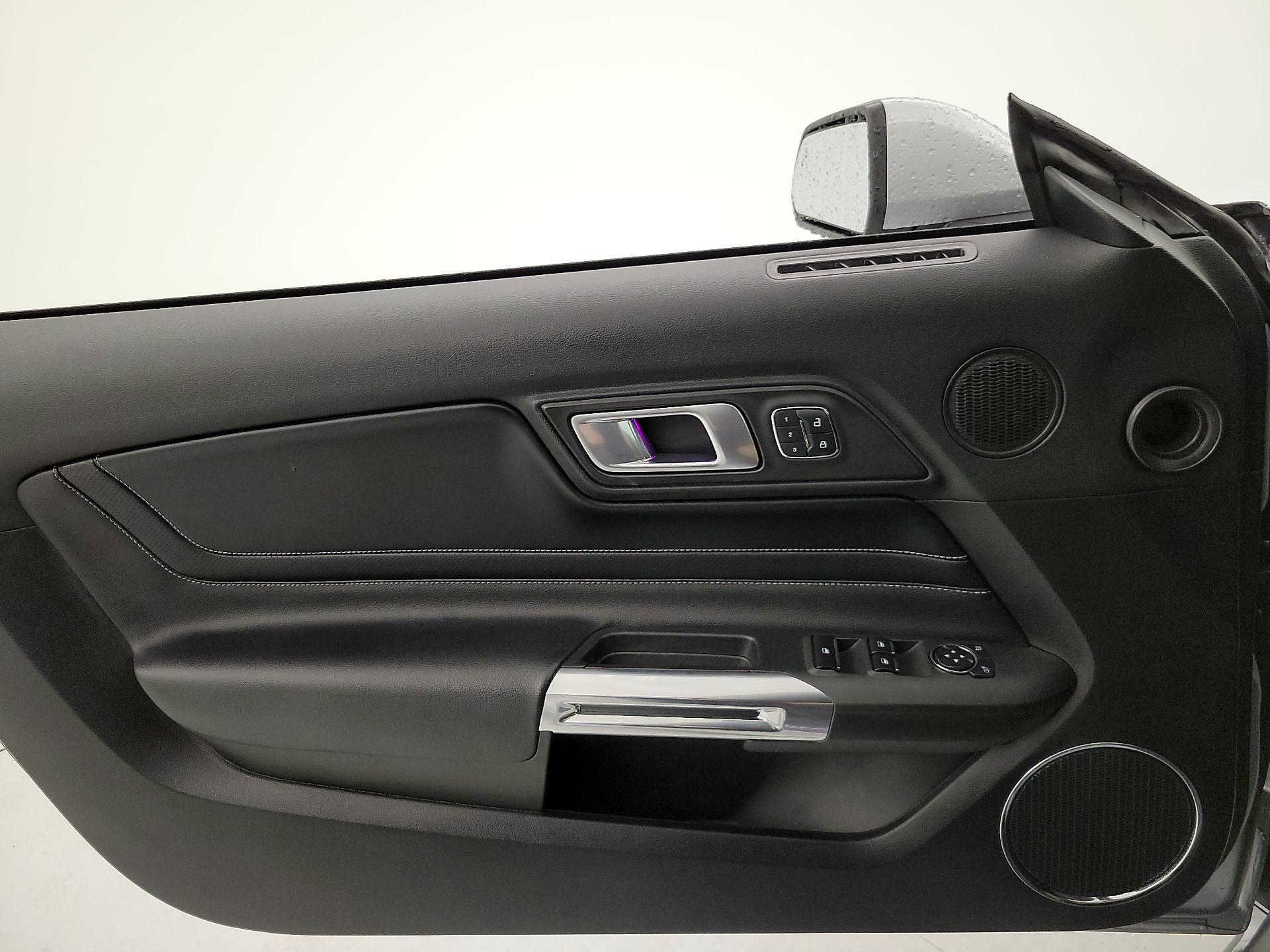 Thumbnail: 2020 Ford Mustang - 12