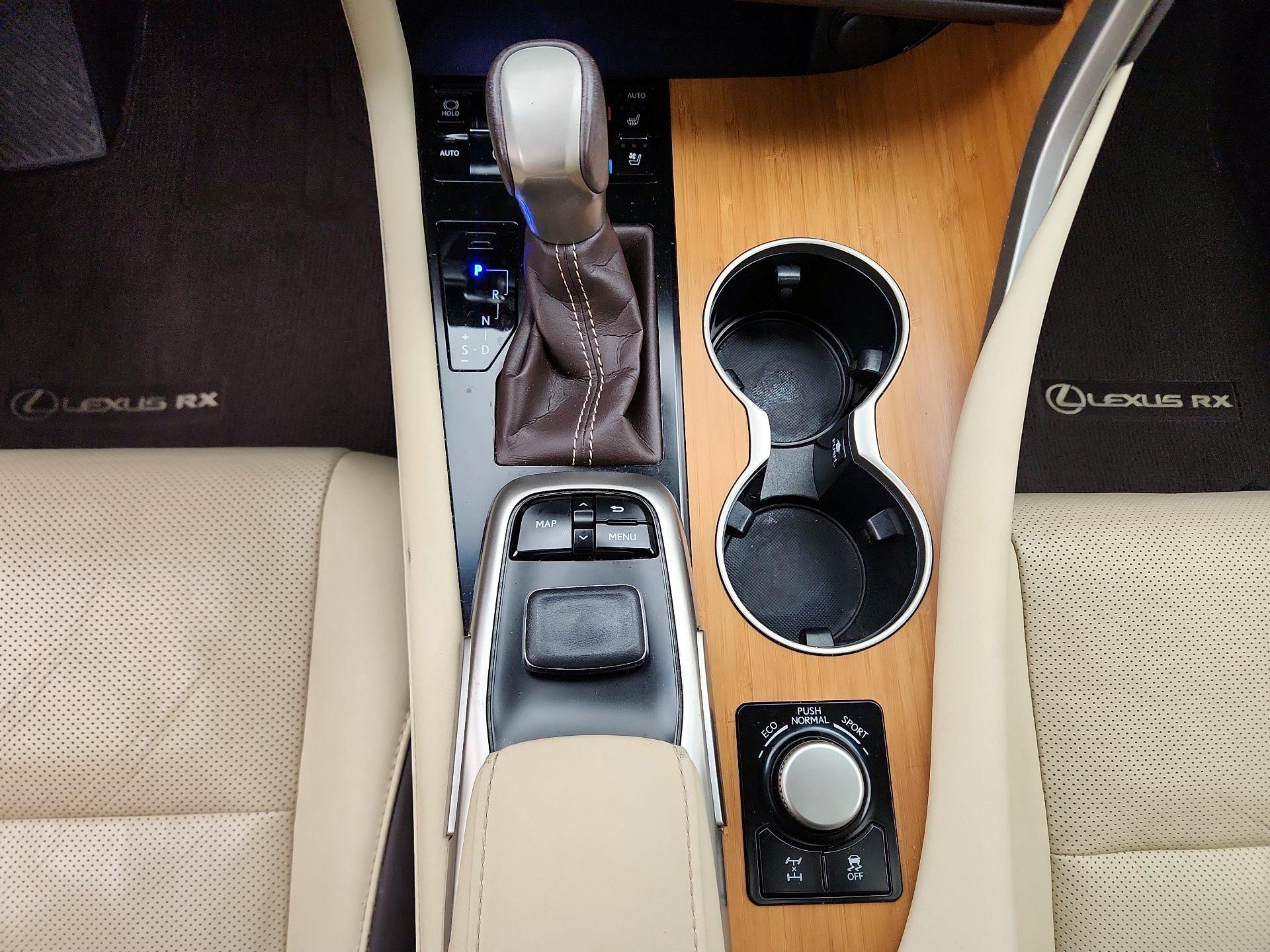 Thumbnail: 2017 Lexus RX - 18