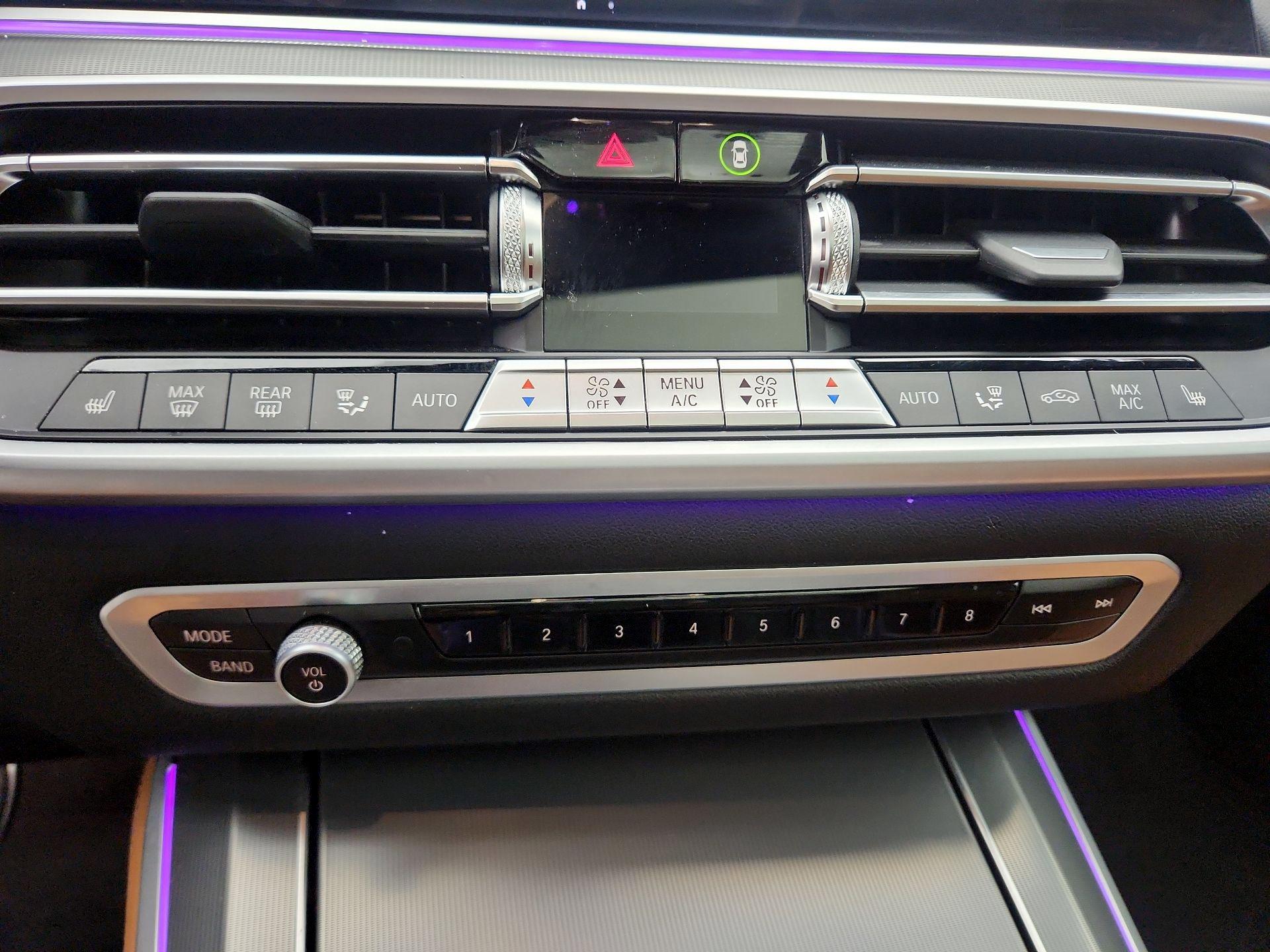 Thumbnail: 2022 BMW X5 - 17