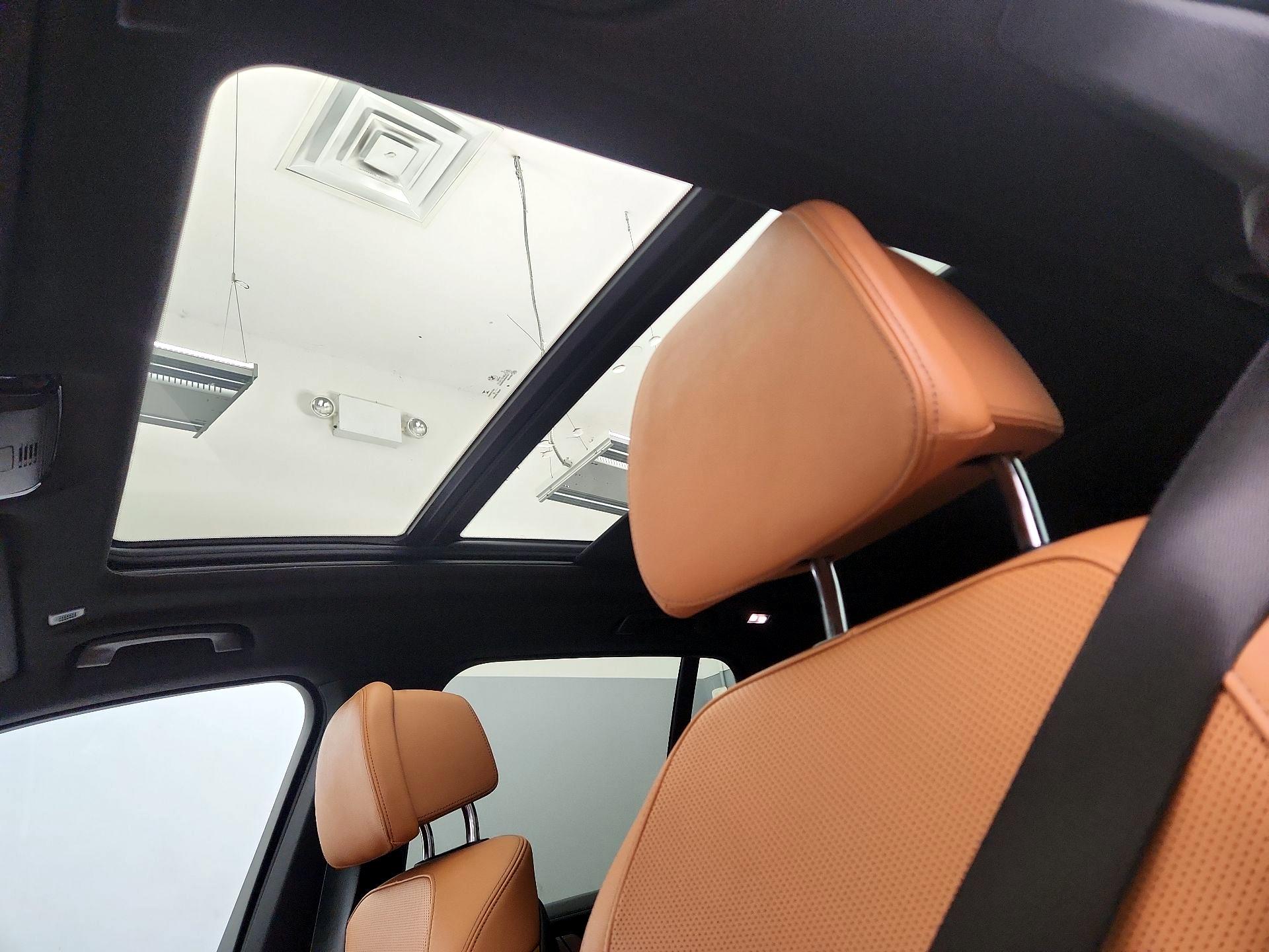Thumbnail: 2022 BMW X5 - 20