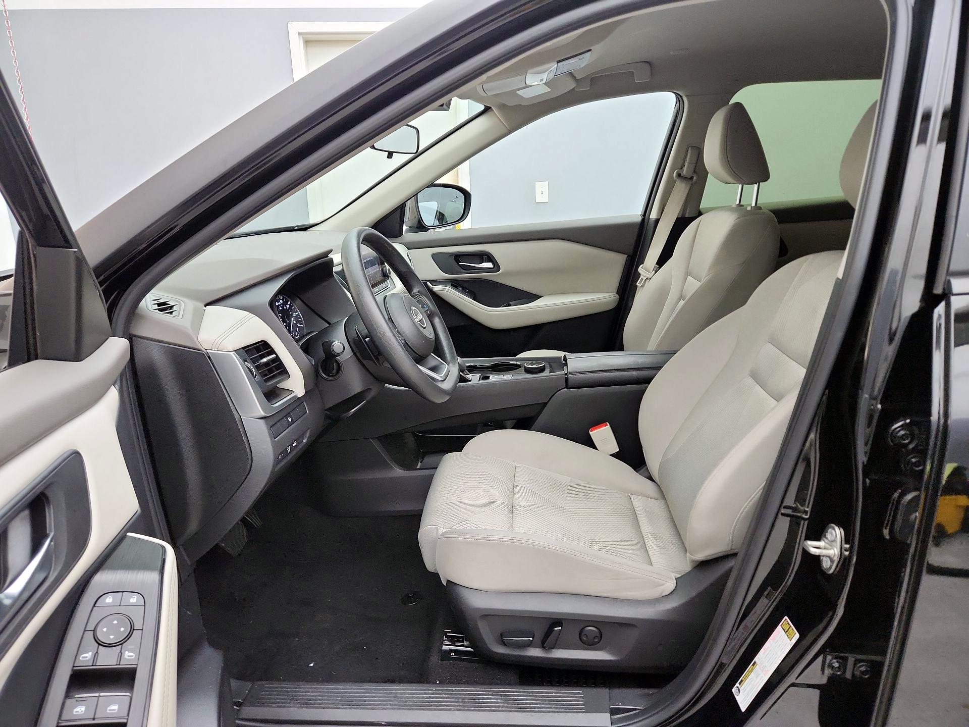 Thumbnail: 2024 Nissan Rogue - 11