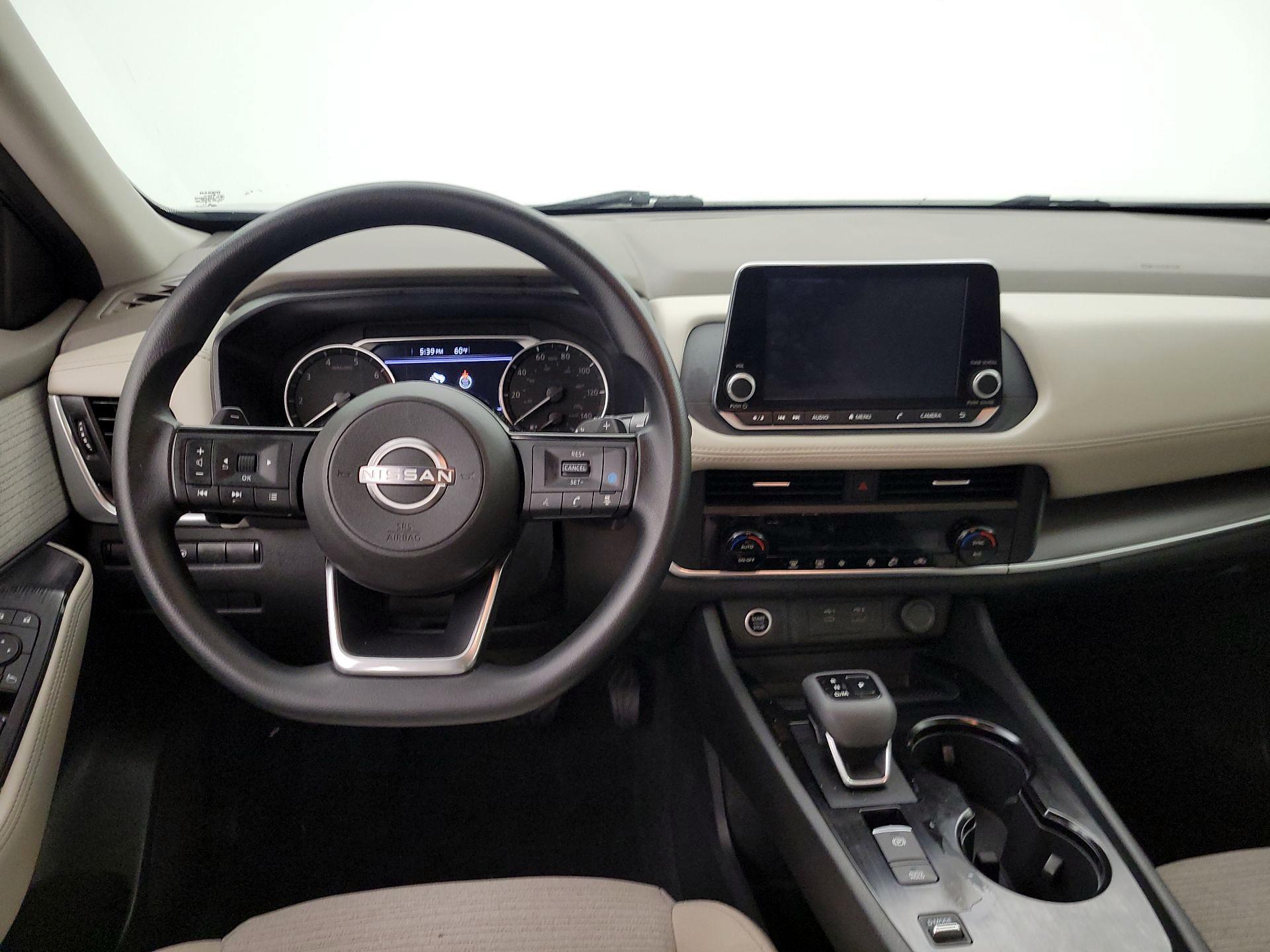 Thumbnail: 2023 Nissan Rogue - 10